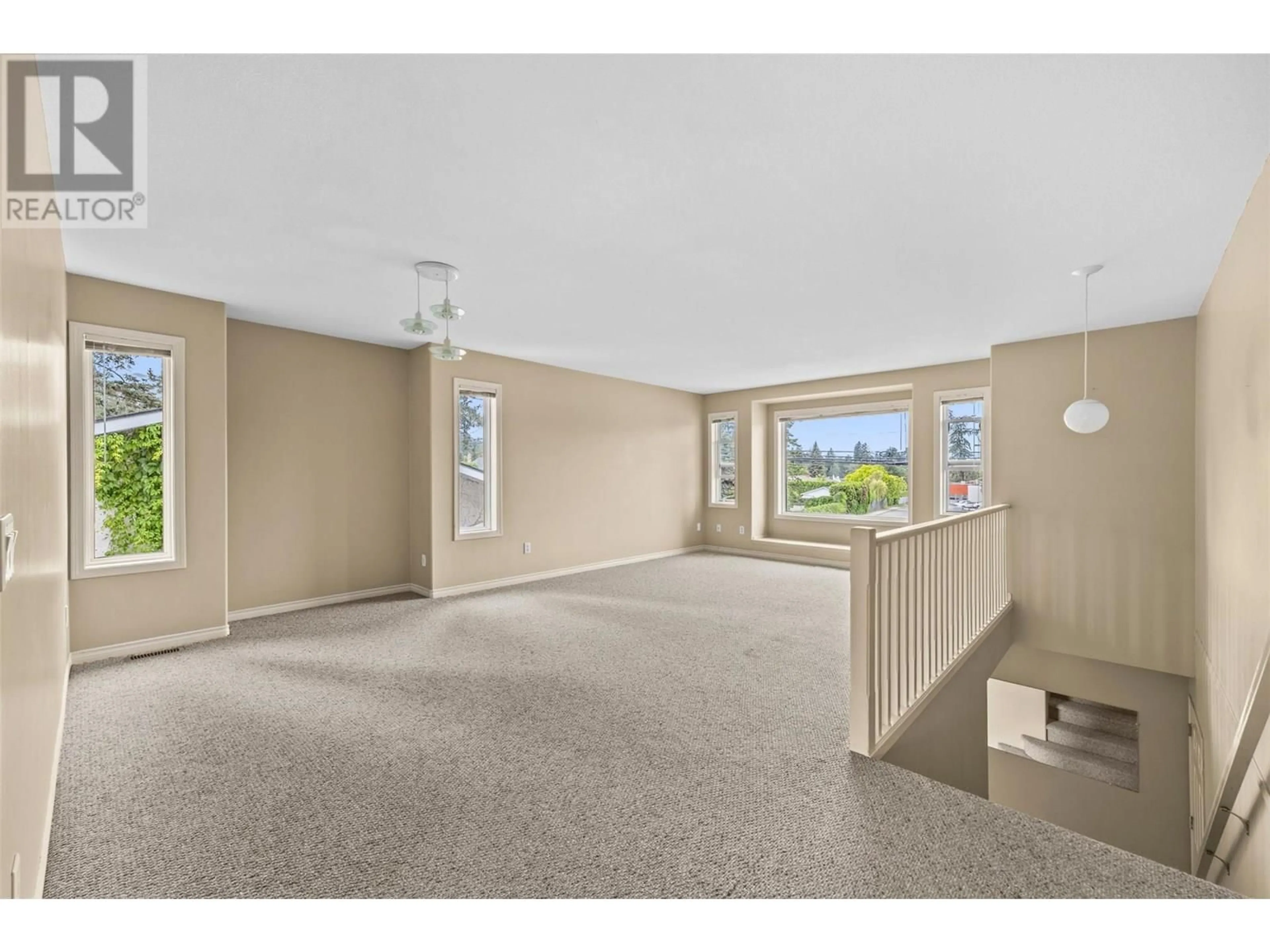 Unknown for 4541 GORDON DRIVE, Kelowna British Columbia V1W1T3
