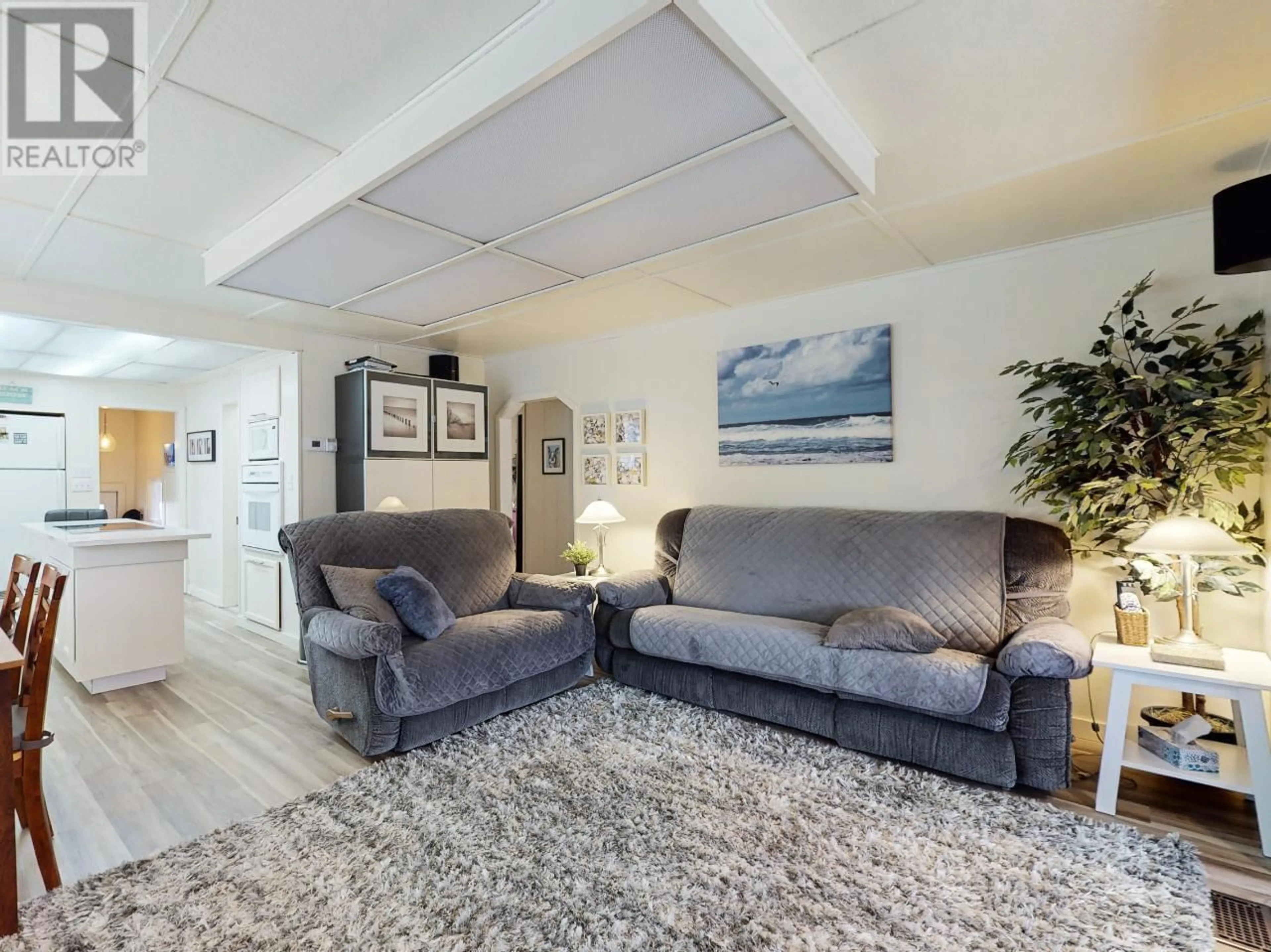 Living room with furniture, unknown for 8310 KINGFISHER DRIVE, Osoyoos British Columbia V0H1V1