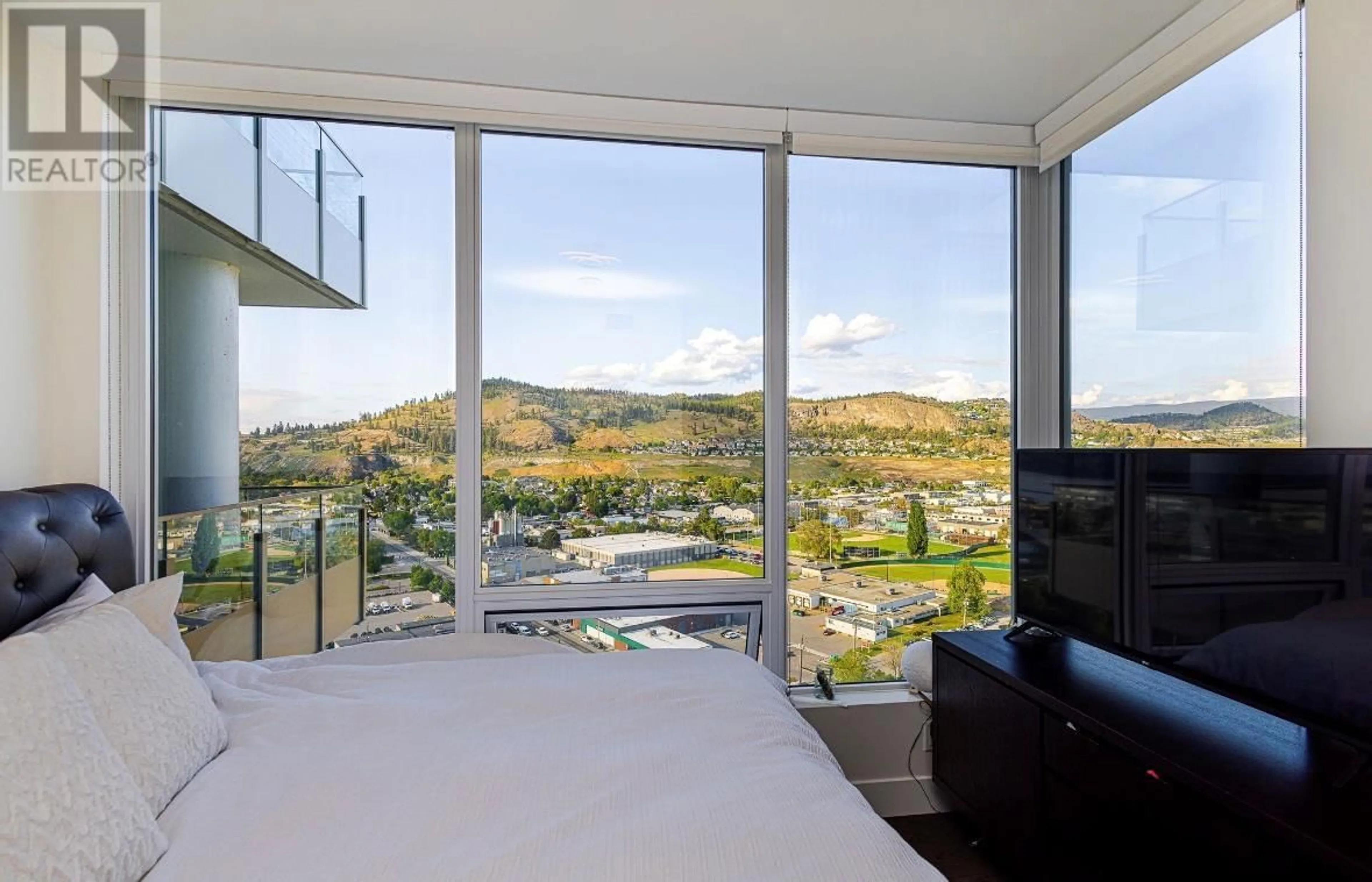 A pic of a room for 1902 - 1181 SUNSET DRIVE, Kelowna British Columbia V1Y0J4