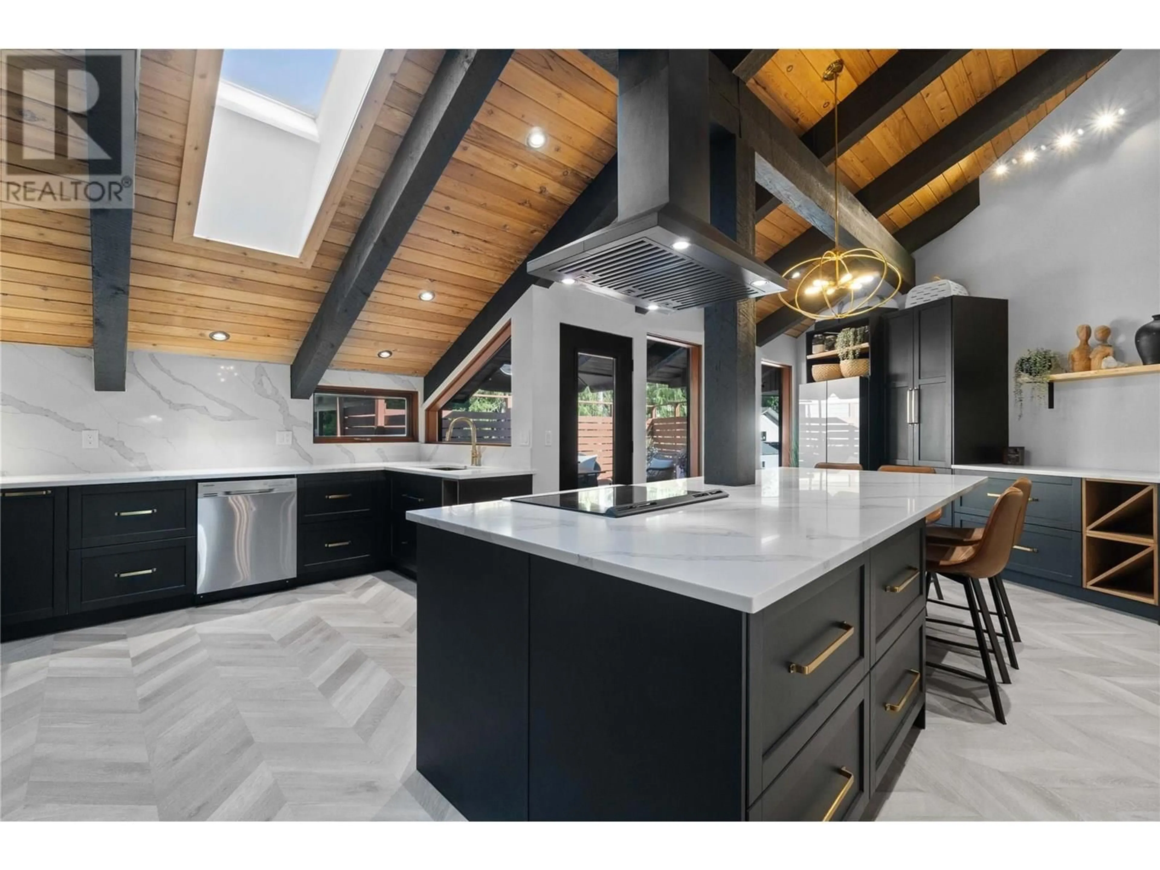Contemporary kitchen, ceramic/tile floor for 802 YEW AVENUE, Sicamous British Columbia V0E2V0
