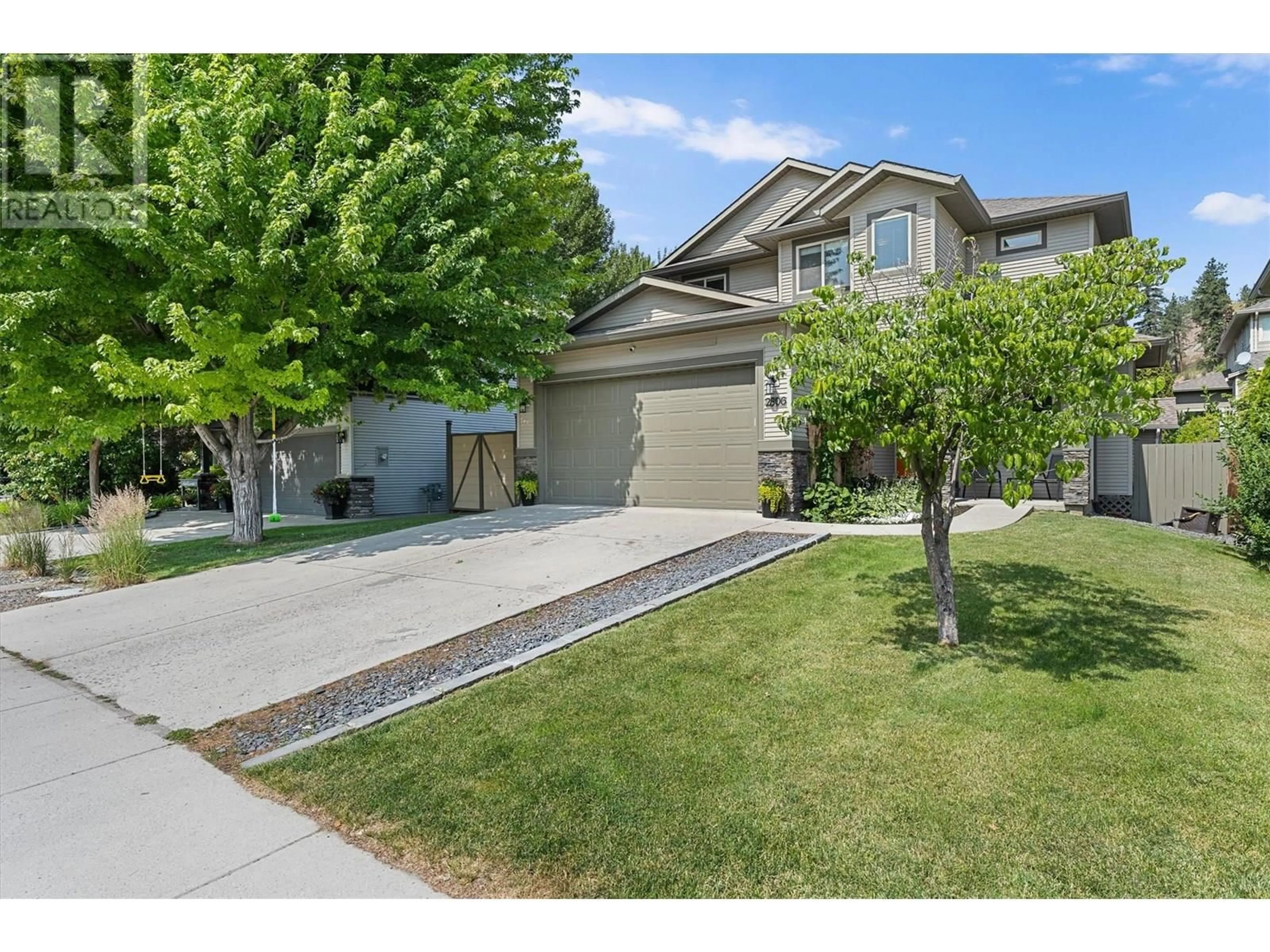 A pic from outside/outdoor area/front of a property/back of a property/a pic from drone, street for 2806 AUBURN ROAD, West Kelowna British Columbia V4T3B2