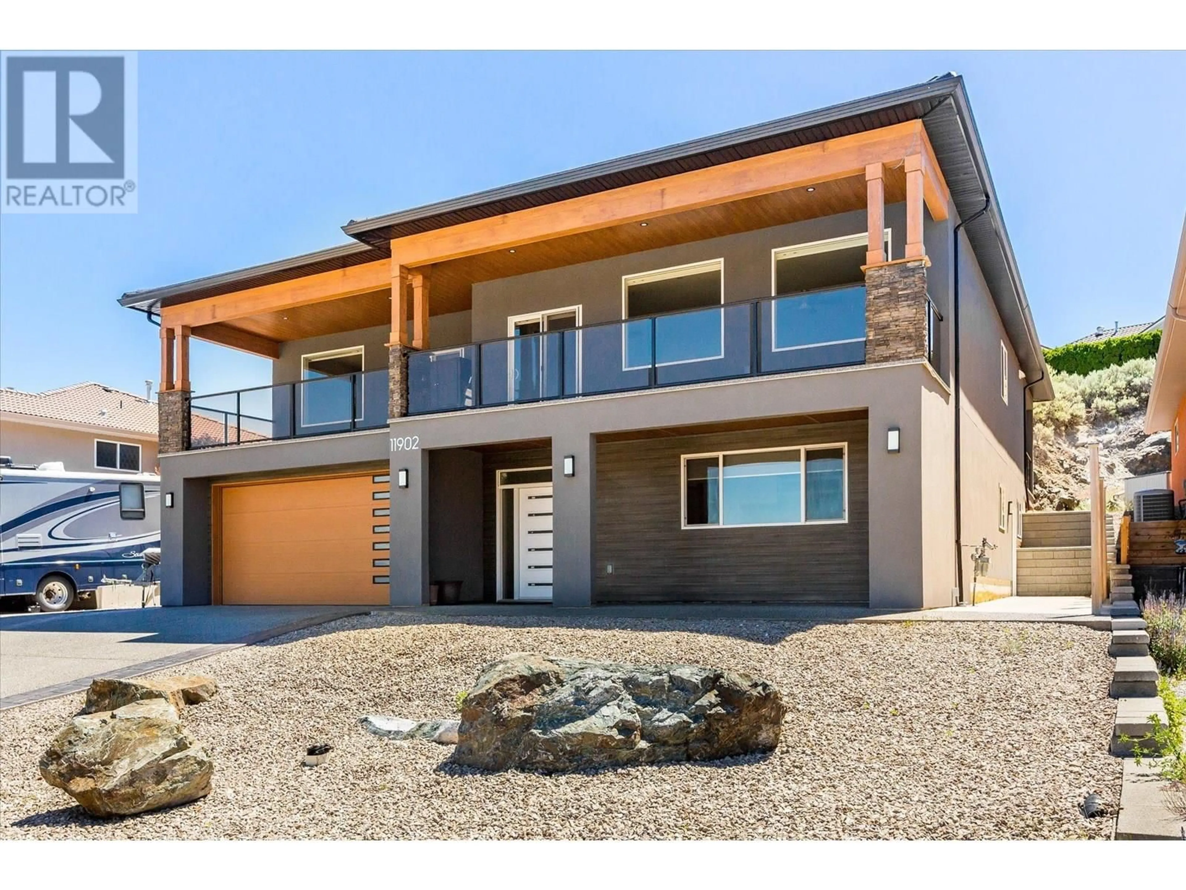 Home with vinyl exterior material, unknown for 11902 LA COSTA LANE, Osoyoos British Columbia V0H1V4