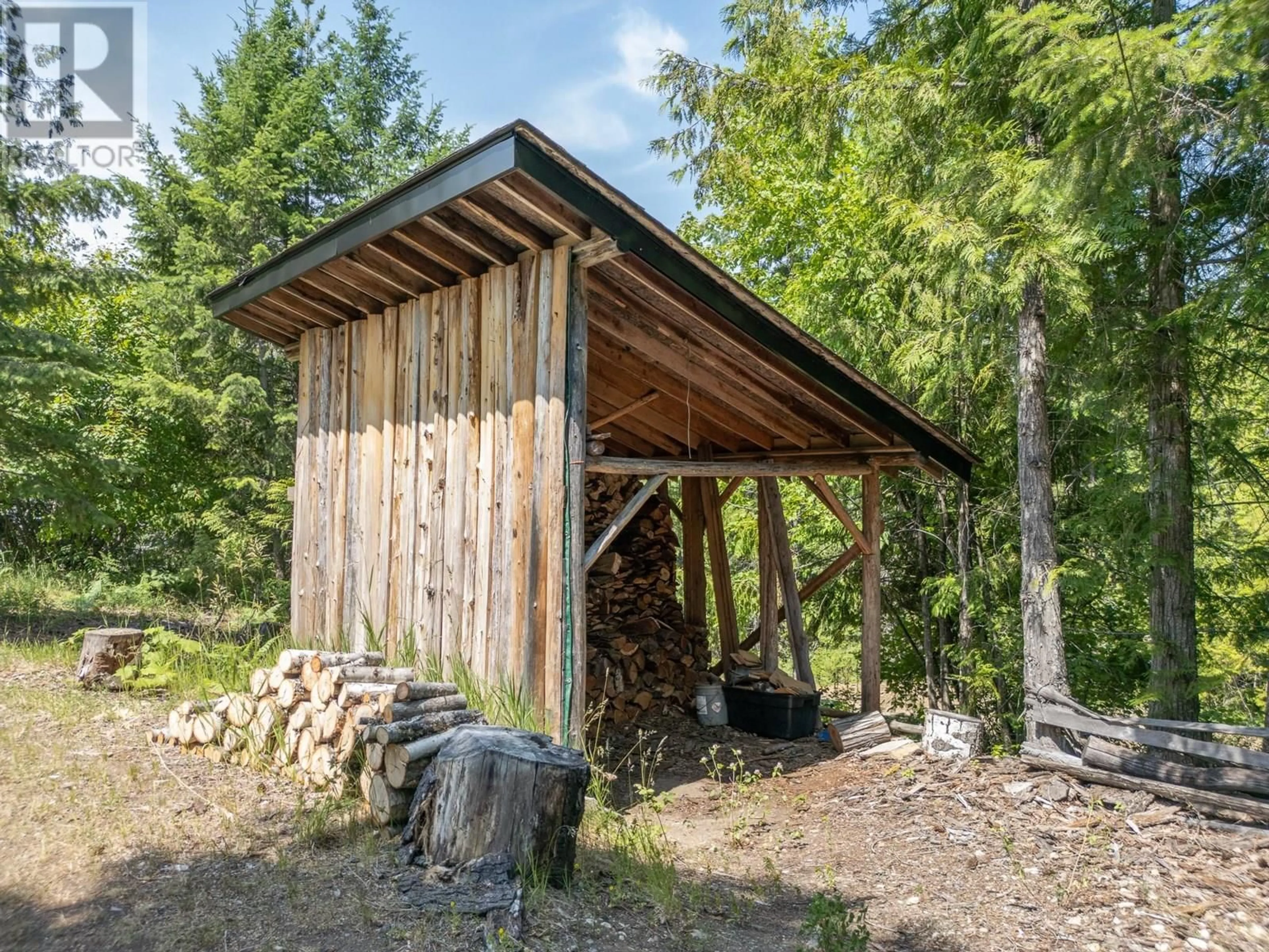 Shed for 912 RIONDEL ROAD, Riondel British Columbia V0B2B0