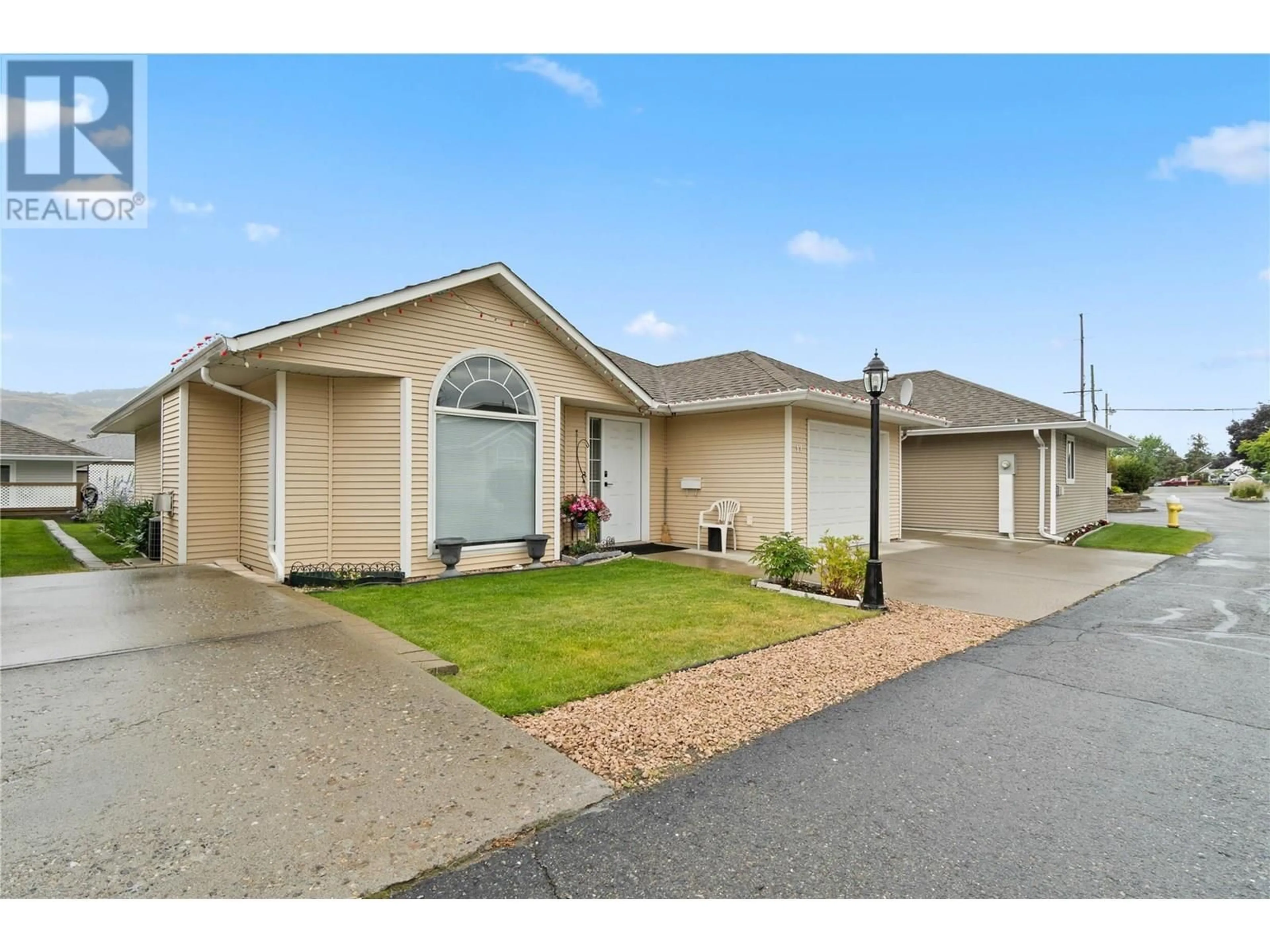 Unknown for 12 - 723 SINGH STREET, Kamloops British Columbia V2B5C5