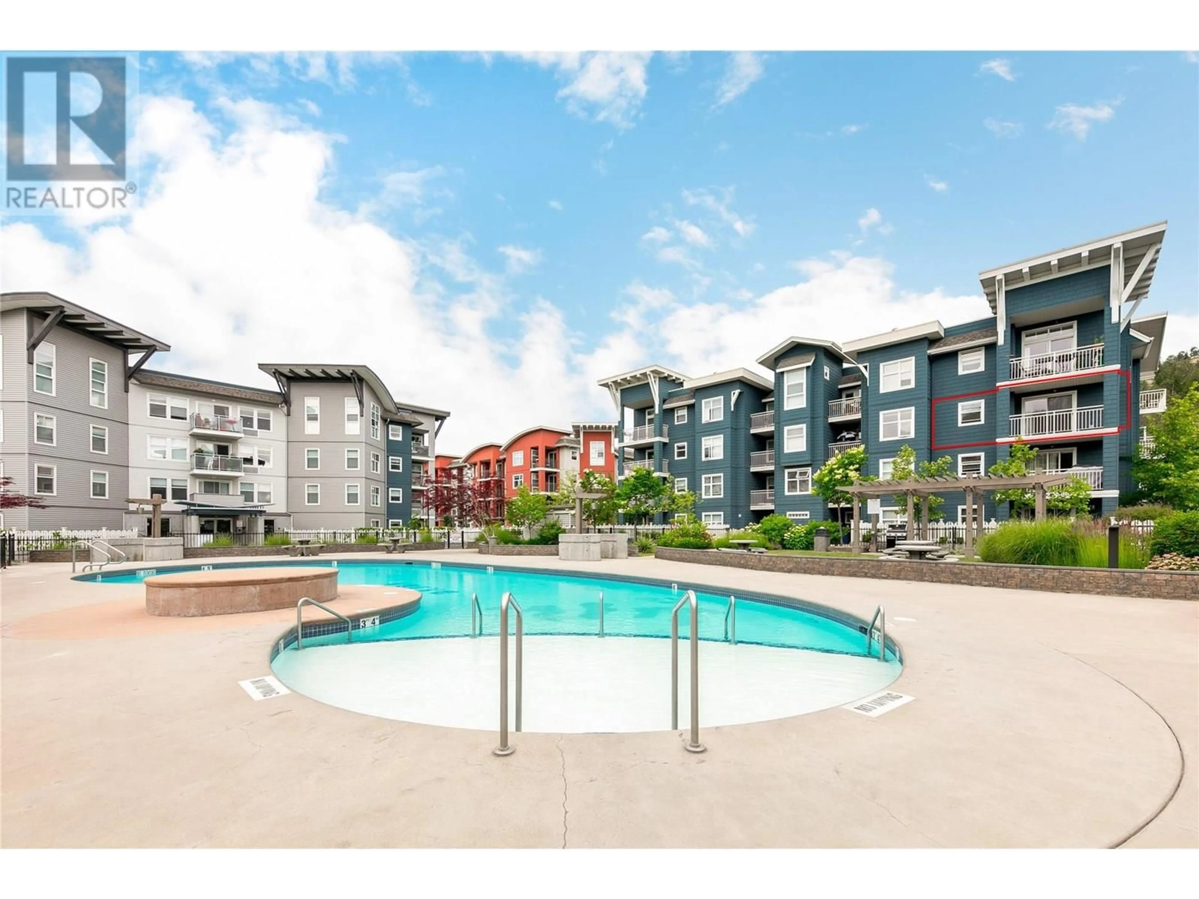 Pool for 303 - 551 YATES ROAD, Kelowna British Columbia V1V2V1