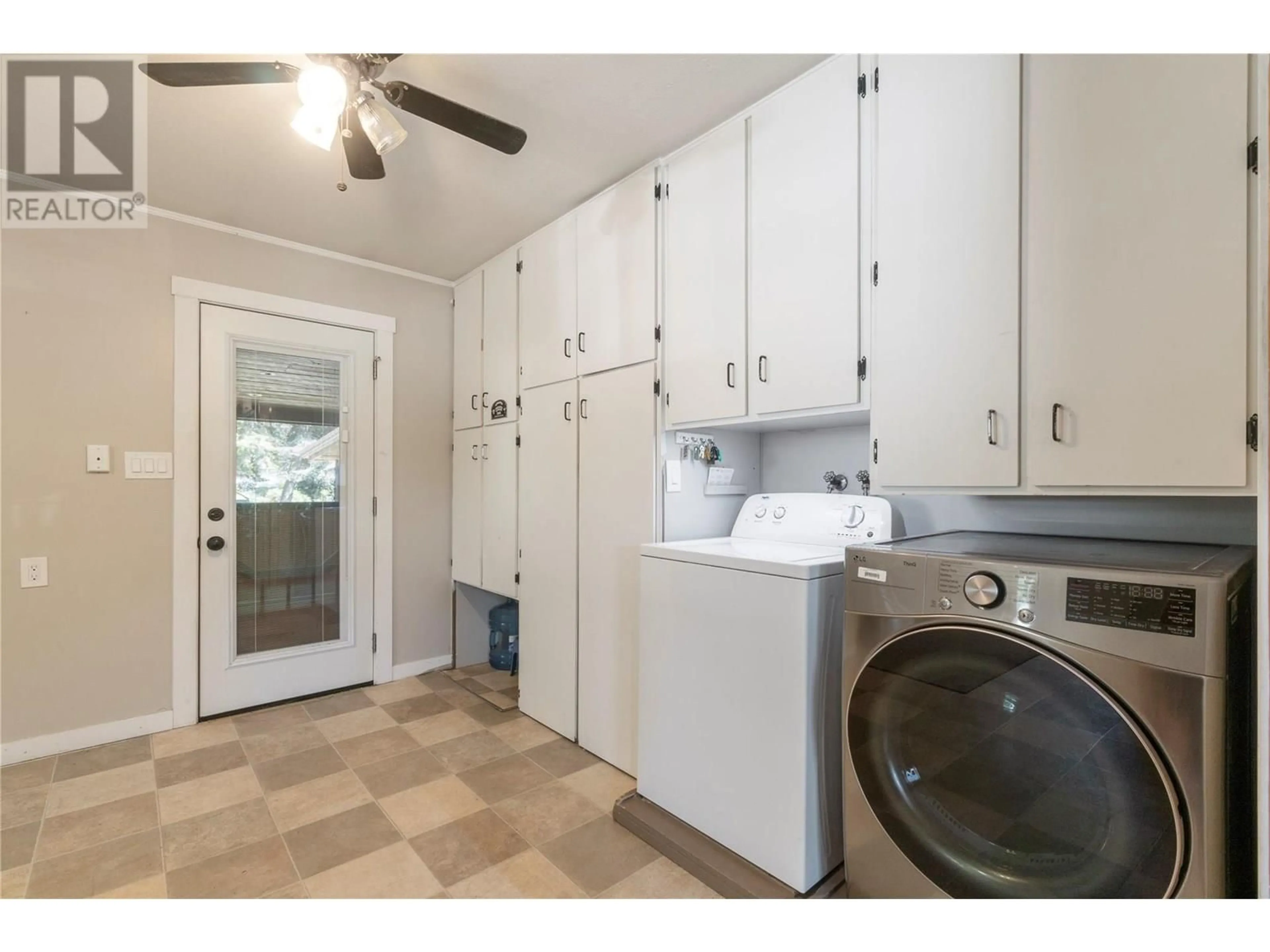 Laundry room for 4160 SQUILAX-ANGLEMONT ROAD, Scotch Creek British Columbia V0E1M5