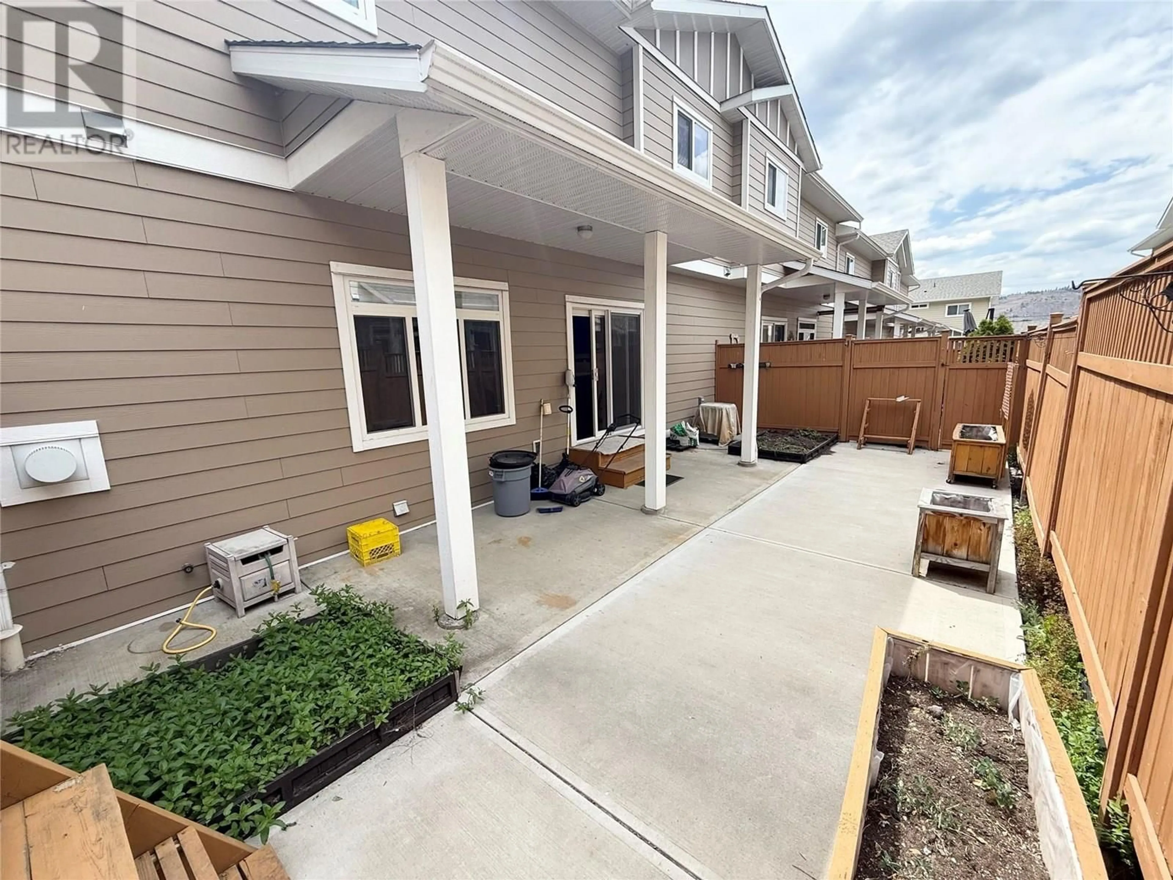 Patio, unknown for 115 - 3332 SOUTH MAIN STREET, Penticton British Columbia V2A5J6