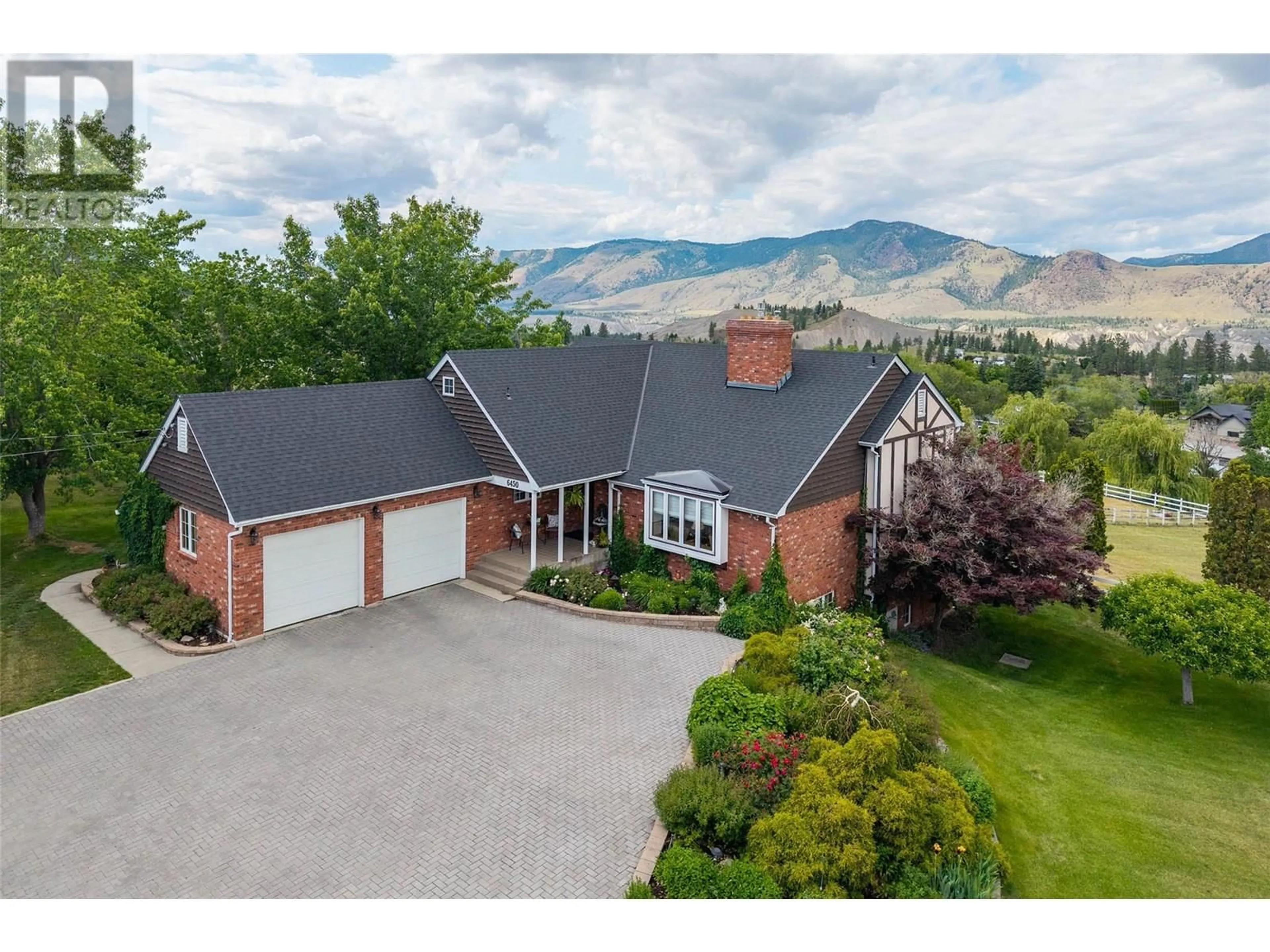 A pic from outside/outdoor area/front of a property/back of a property/a pic from drone, mountain view for 6450 MEADOWLAND CRESCENT SOUTH, Kamloops British Columbia V2C6X3