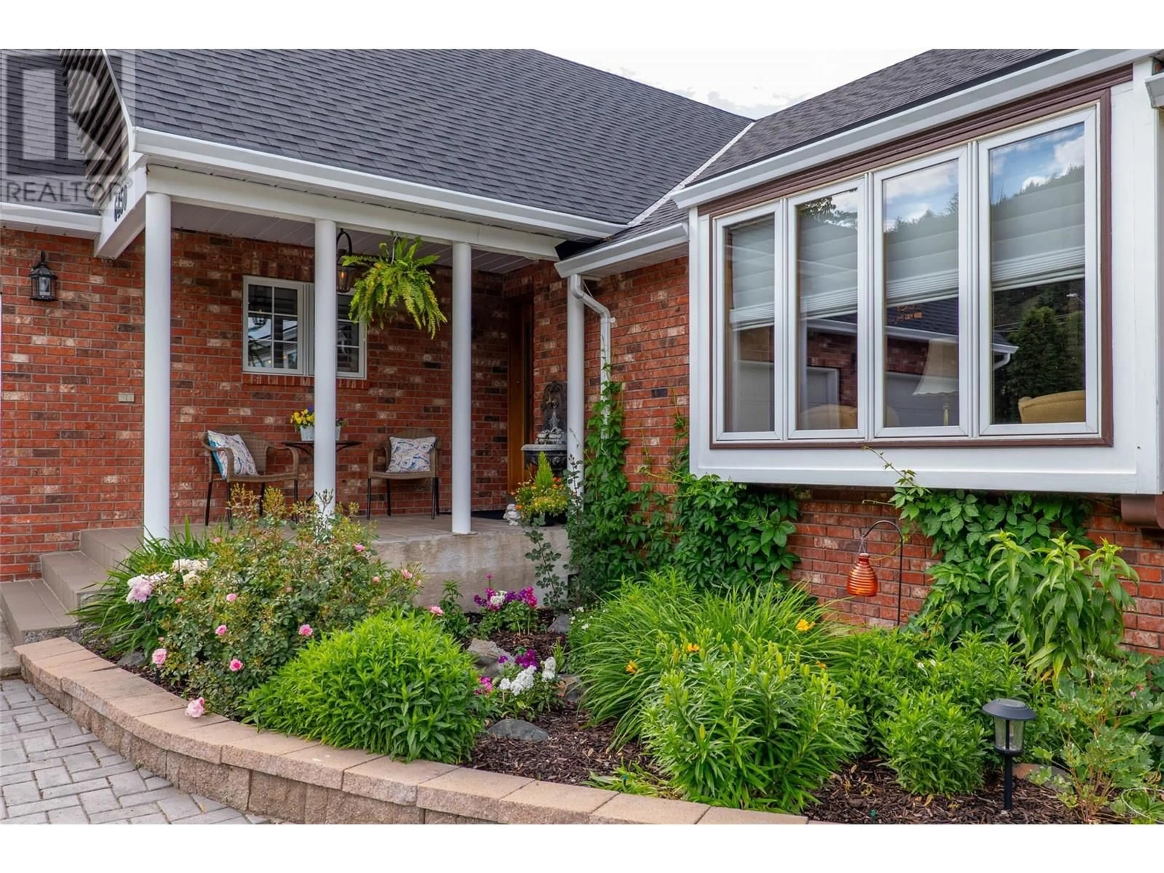 Home with brick exterior material, street for 6450 MEADOWLAND CRESCENT SOUTH, Kamloops British Columbia V2C6X3