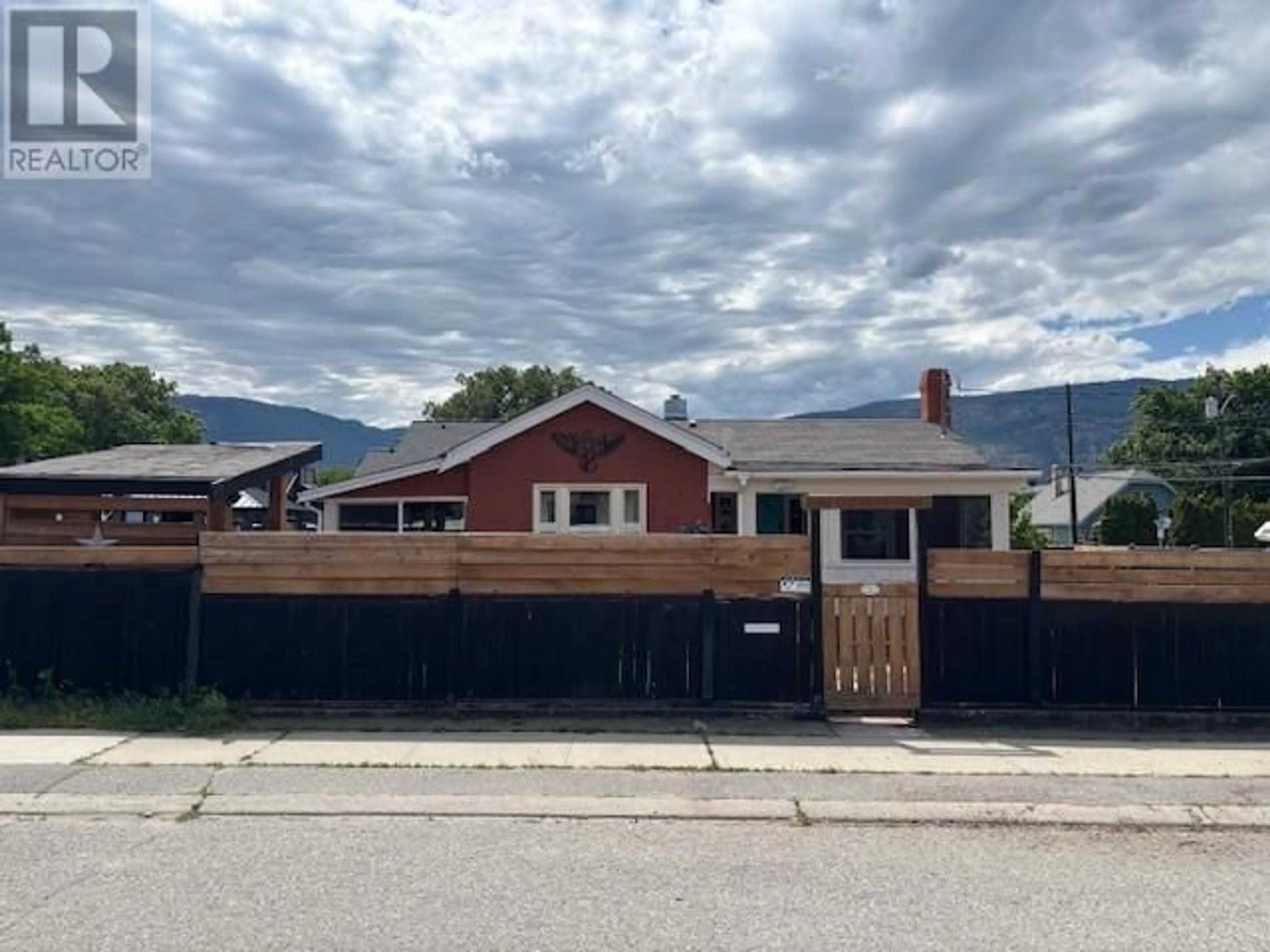 Unknown for 402 ORCHARD AVENUE, Penticton British Columbia V2A1Y2
