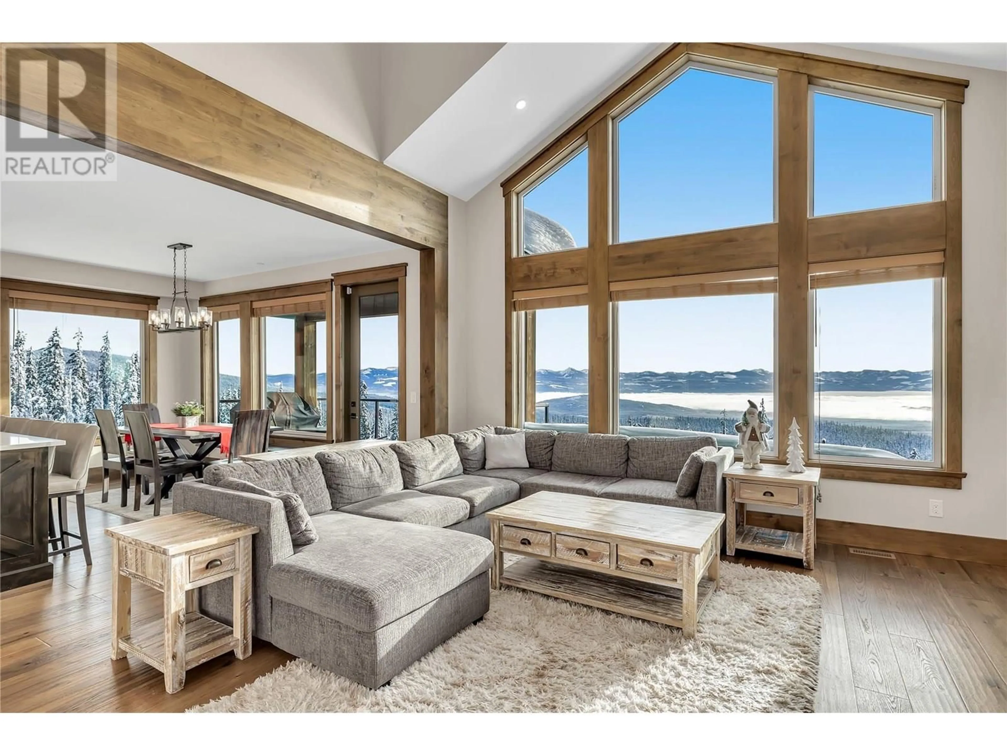 Living room with furniture, unknown for 550 FEATHERTOP WAY, Big White British Columbia V1P1P3