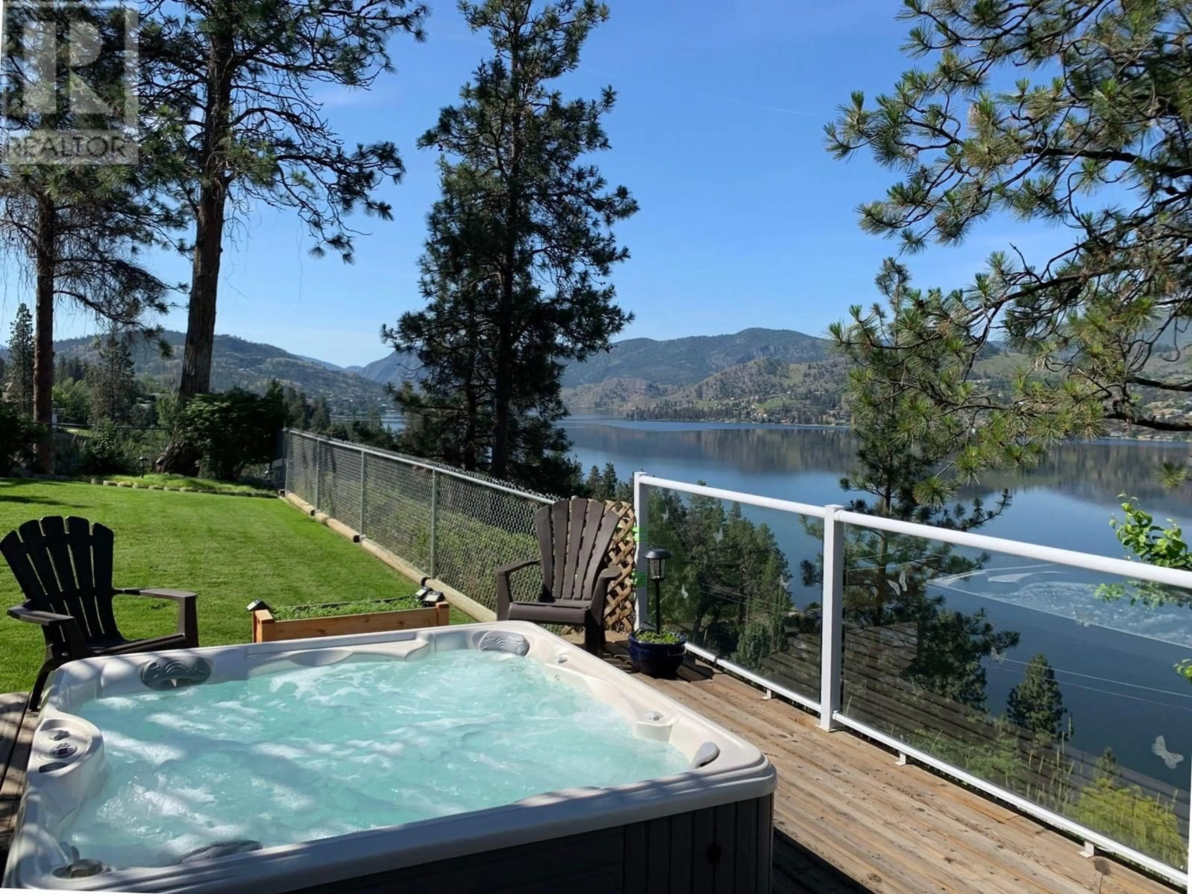Patio, water/lake/river/ocean view for 133 EAGLE RIDGE ROAD, Okanagan Falls British Columbia V0H1R3