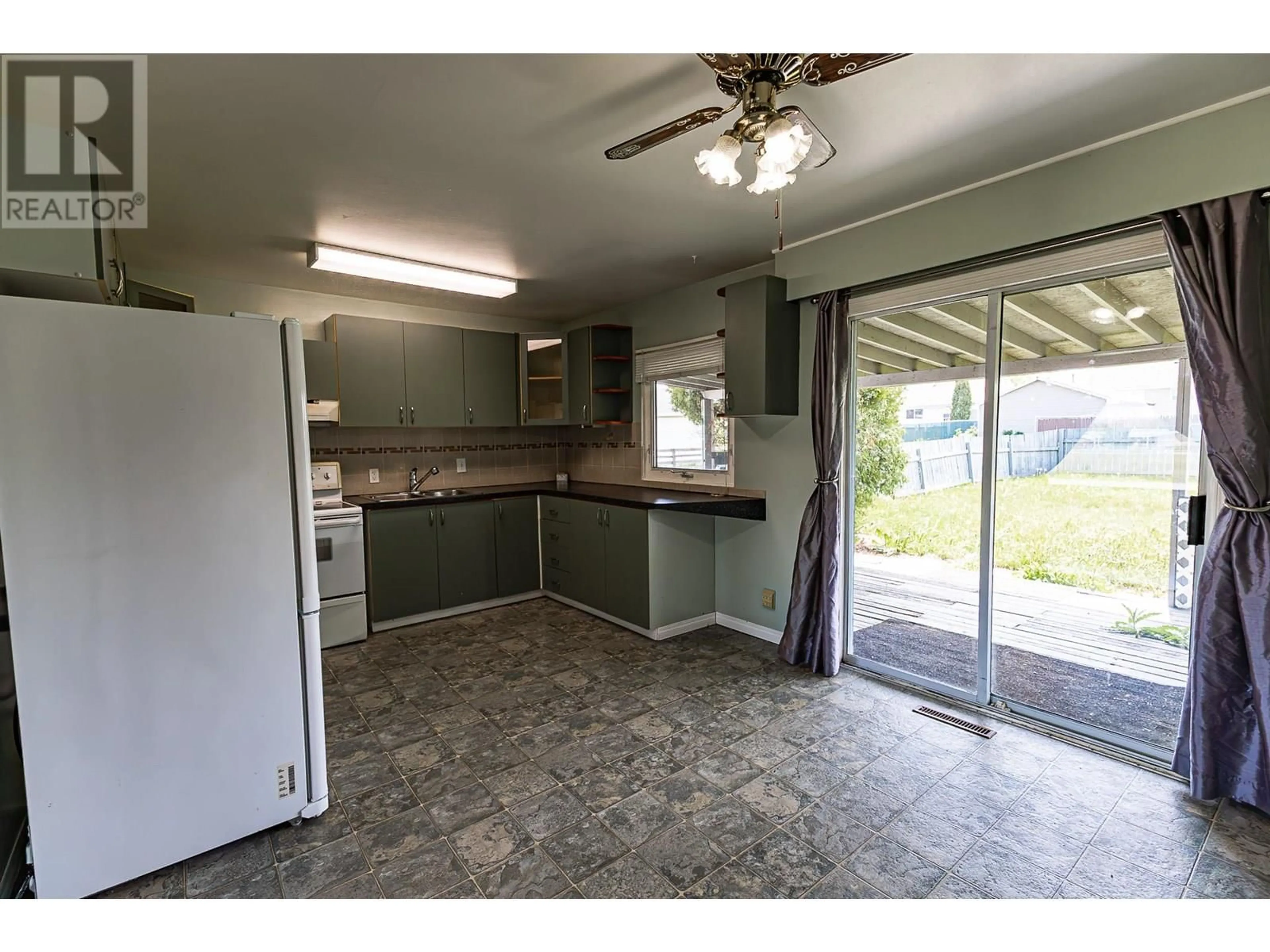 Unknown for 1429 115 AVENUE, Dawson Creek British Columbia V1G3C4
