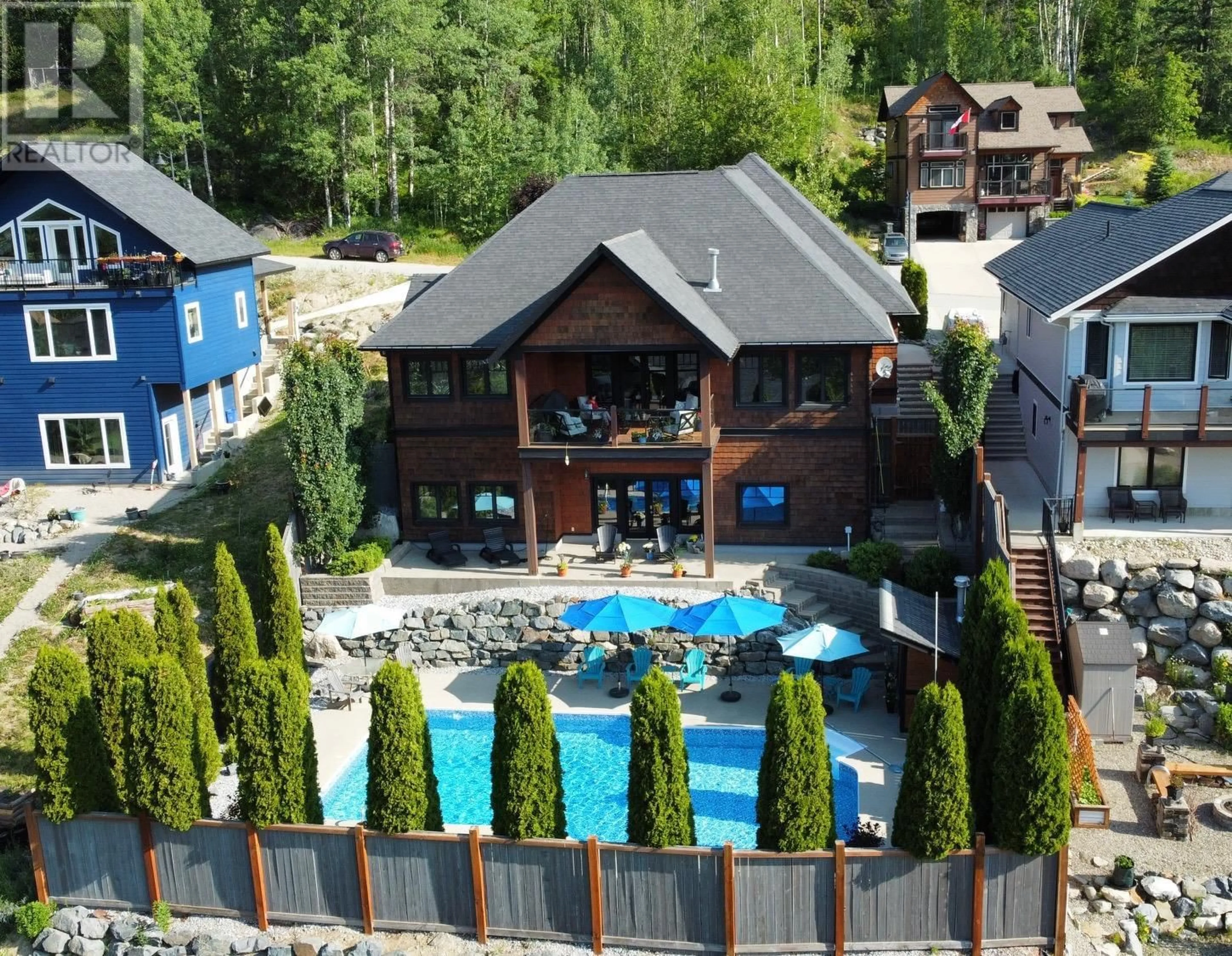 A pic from outside/outdoor area/front of a property/back of a property/a pic from drone, mountain view for 1009 SILVERTIP ROAD, Rossland British Columbia V0G1Y0