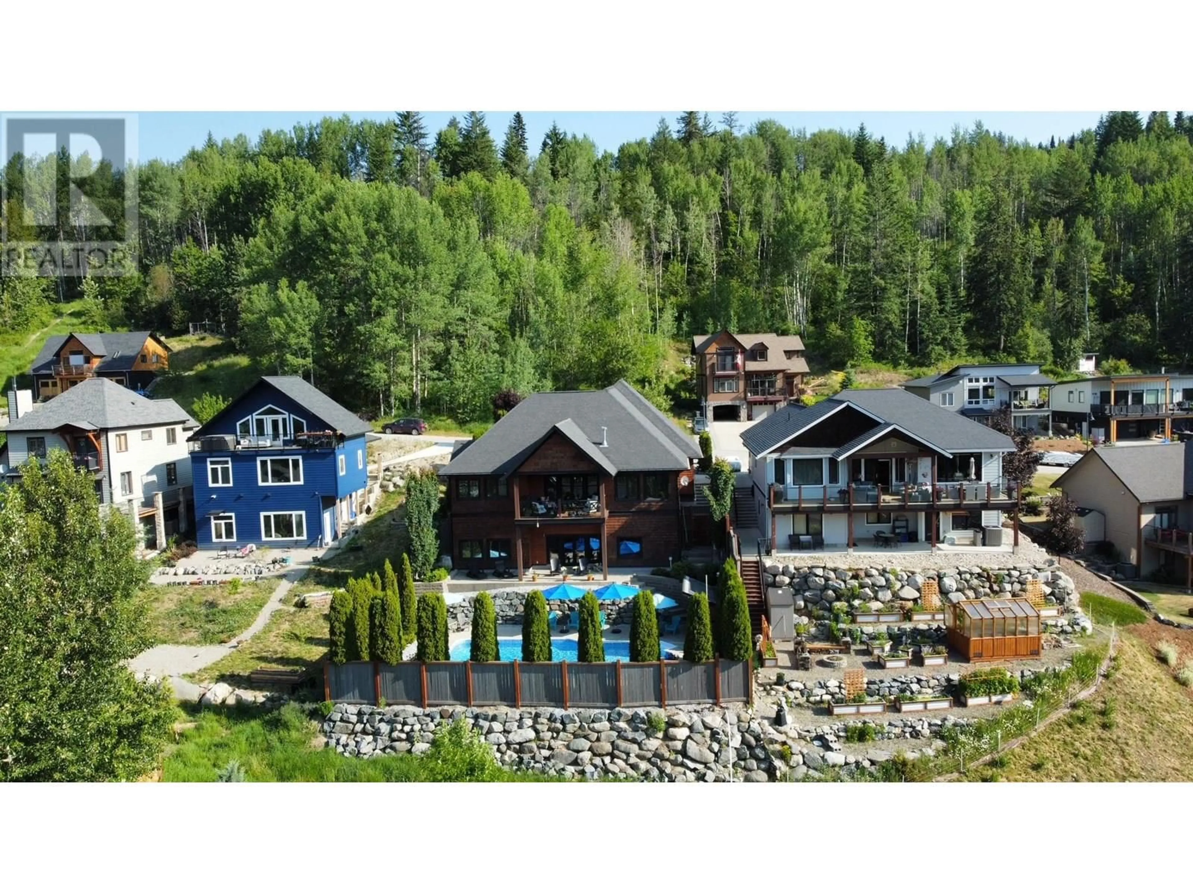 A pic from outside/outdoor area/front of a property/back of a property/a pic from drone, mountain view for 1009 SILVERTIP ROAD, Rossland British Columbia V0G1Y0