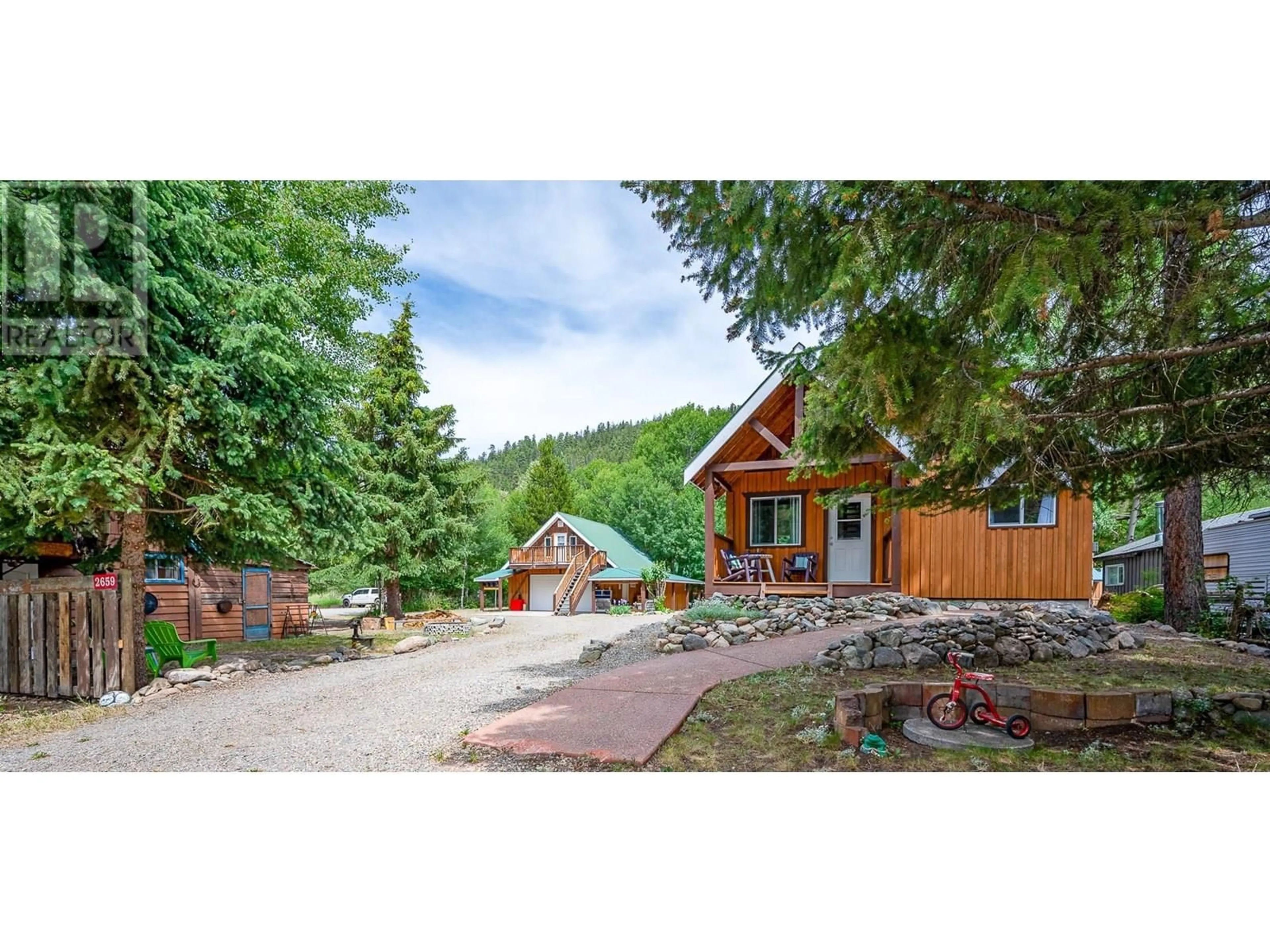 A pic from outside/outdoor area/front of a property/back of a property/a pic from drone, mountain view for 2657/2659 OTTER AVENUE, Coalmont-Tulameen British Columbia V0X1W0