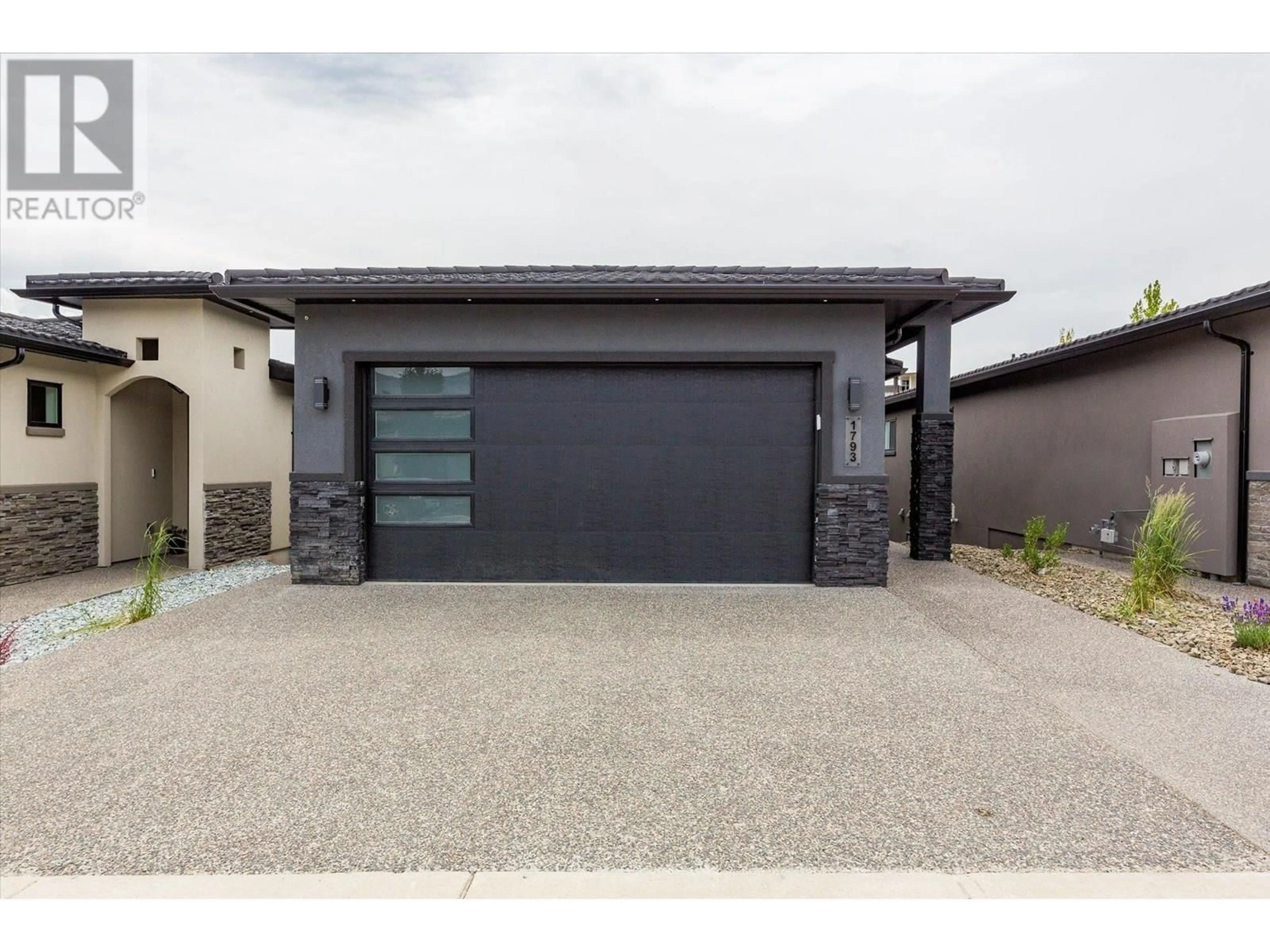Indoor garage for 1793 VIEWPOINT DRIVE, Westbank British Columbia V1Z4E1