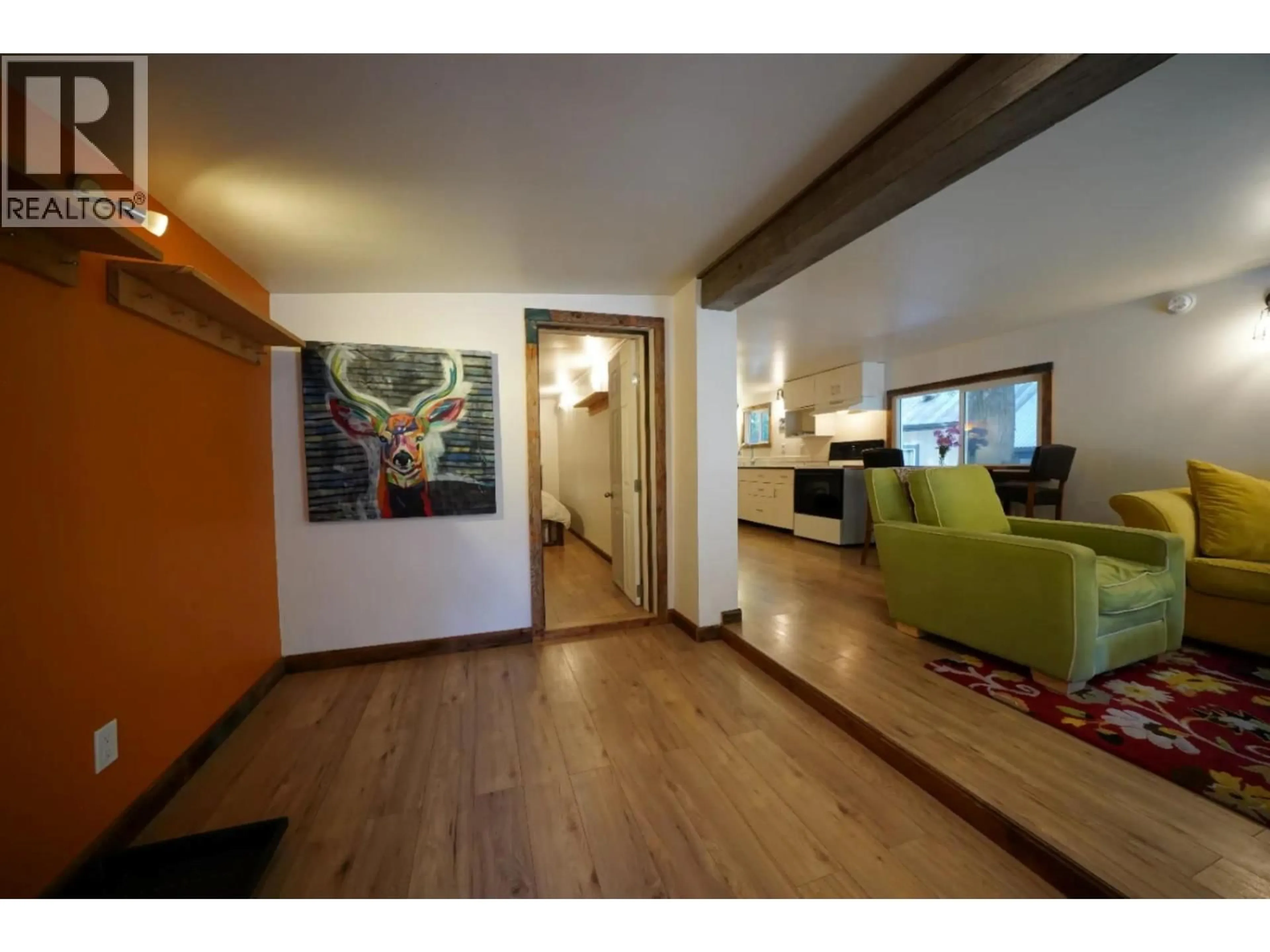 Indoor foyer for 5 - 1079 LUNDELL ROAD, Revelstoke British Columbia V0E2S0