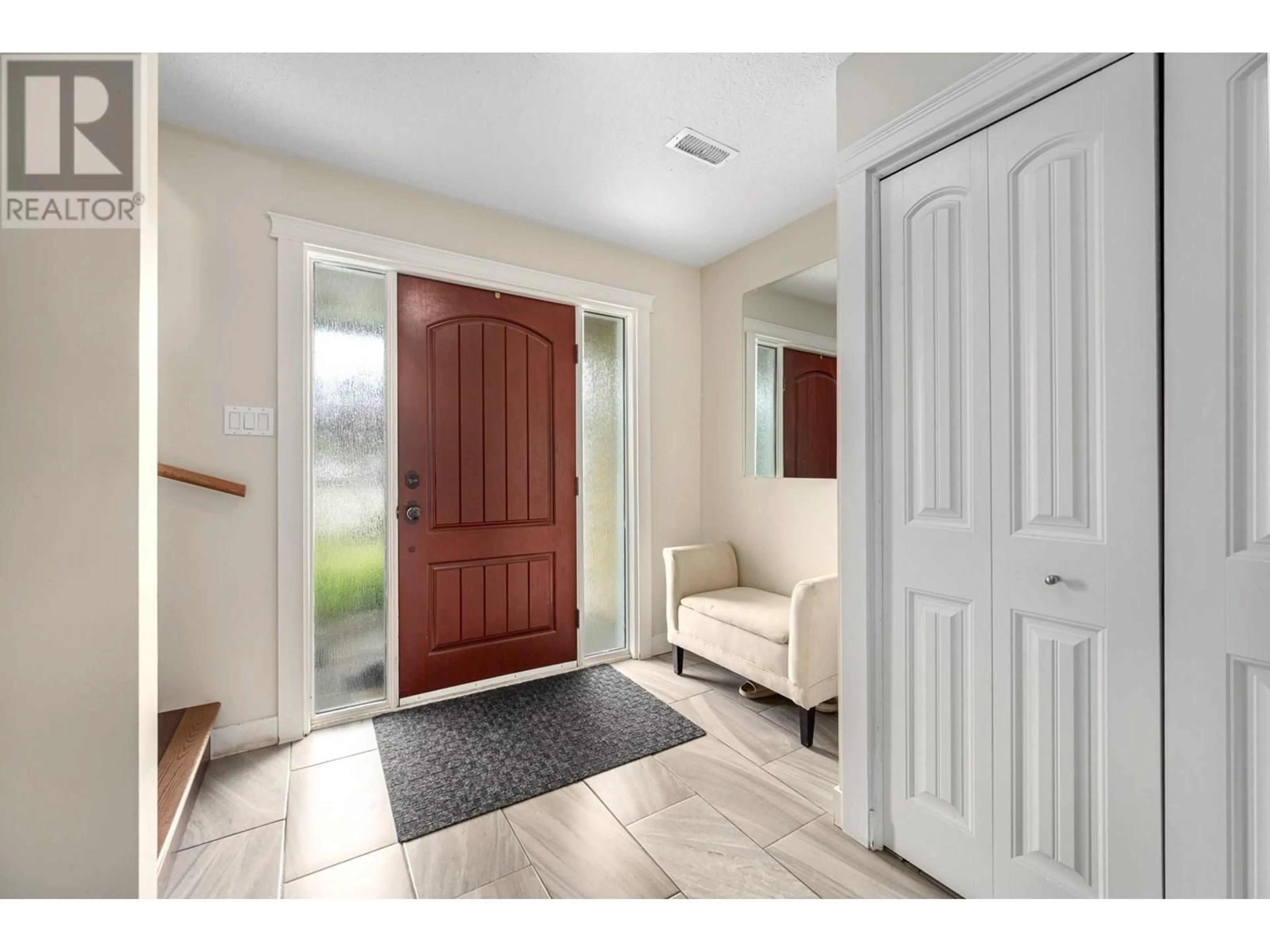 Indoor entryway for 1682 ARMSTRONG STREET, Merritt British Columbia V1K1E8