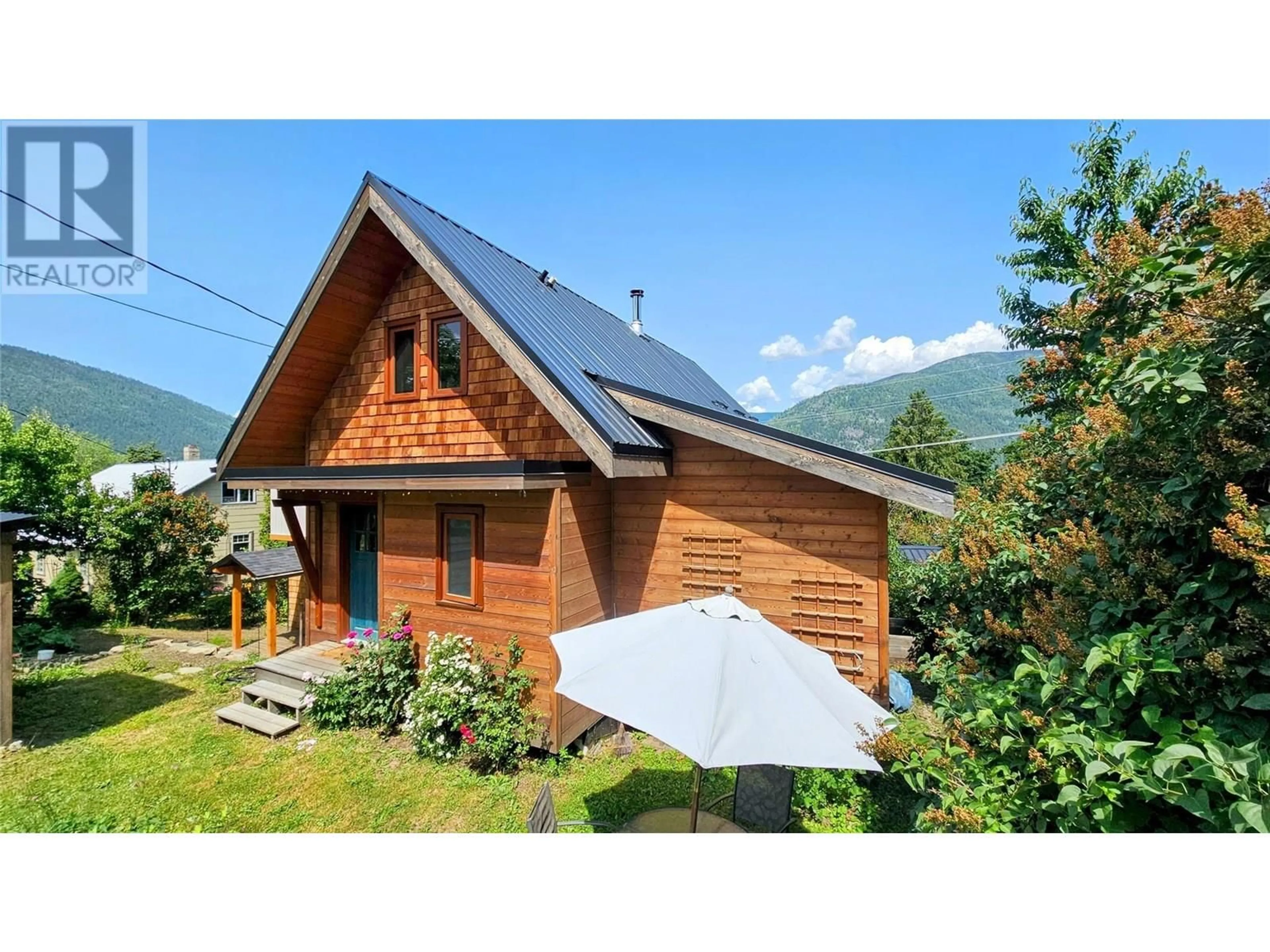 Shed for 521 RICHARDS STREET, Nelson British Columbia V1L5K3