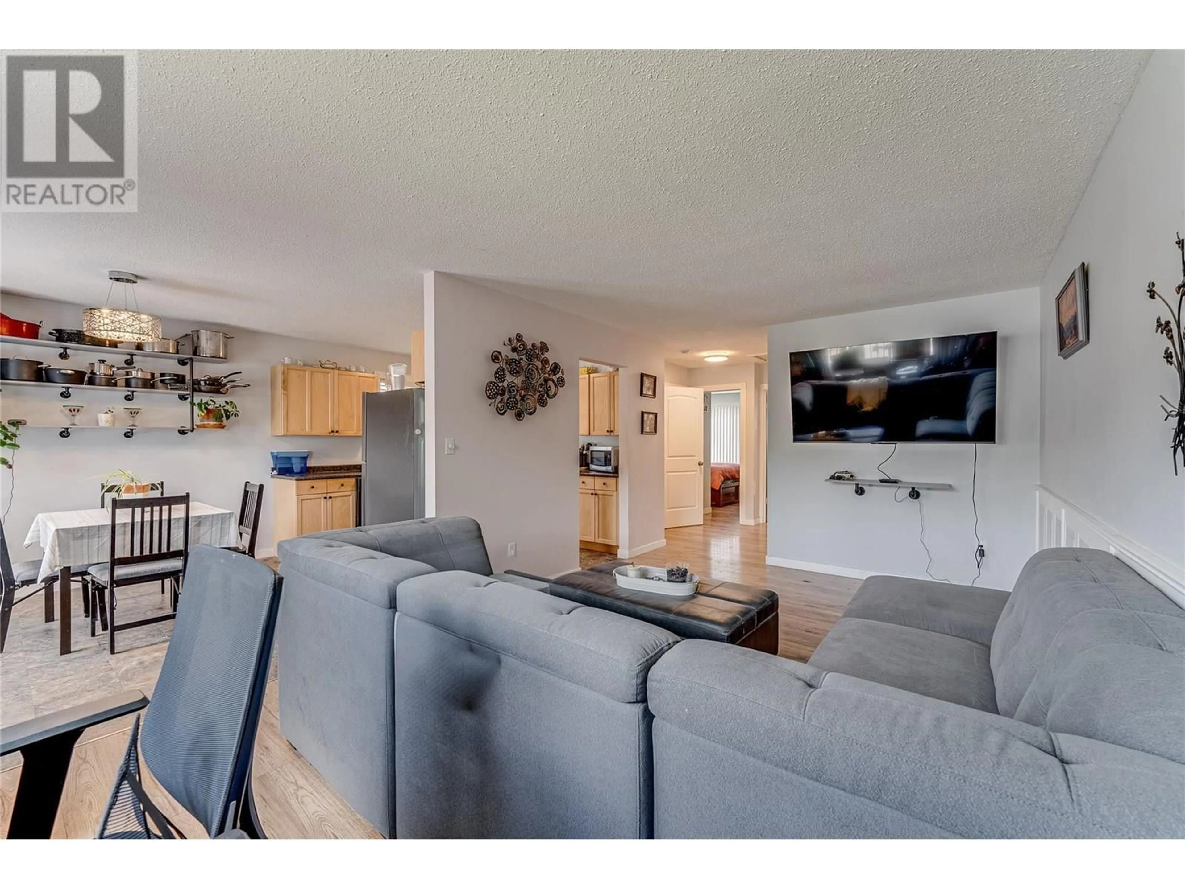 Living room with furniture, unknown for 1603A 45 STREET, Vernon British Columbia V1T7P9
