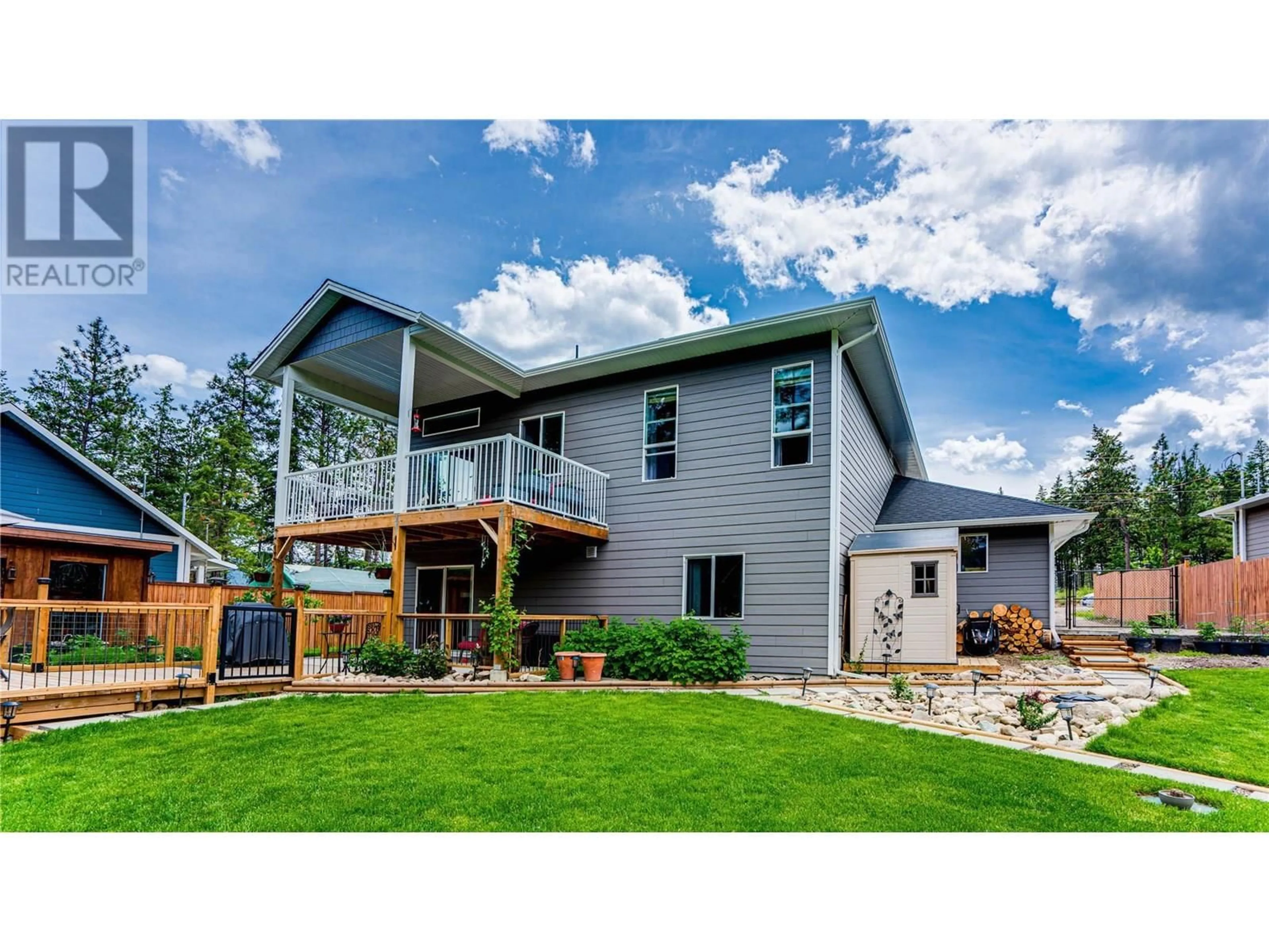Home with vinyl exterior material, mountain view for 610 MUIR ROAD, Kelowna British Columbia V1Z3W1