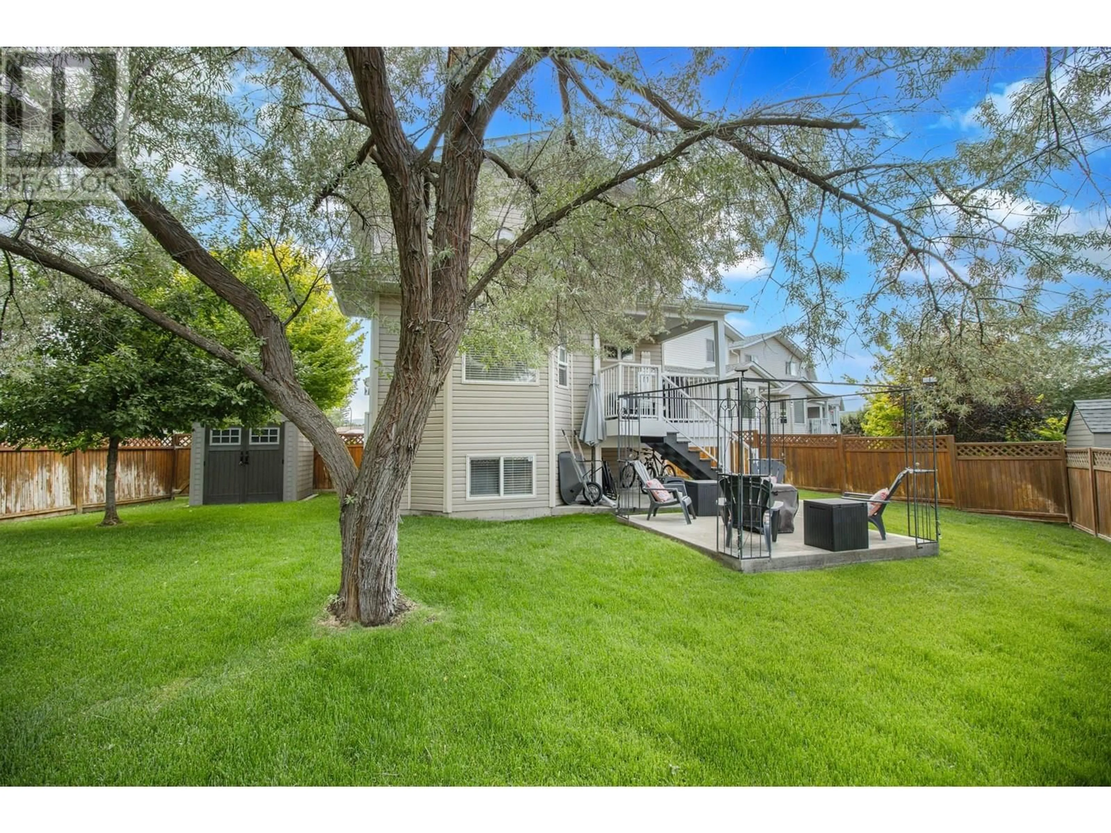 A pic from outside/outdoor area/front of a property/back of a property/a pic from drone, unknown for 2516b MCLEARY CRESCENT NORTH, Cranbrook British Columbia V1C6R7