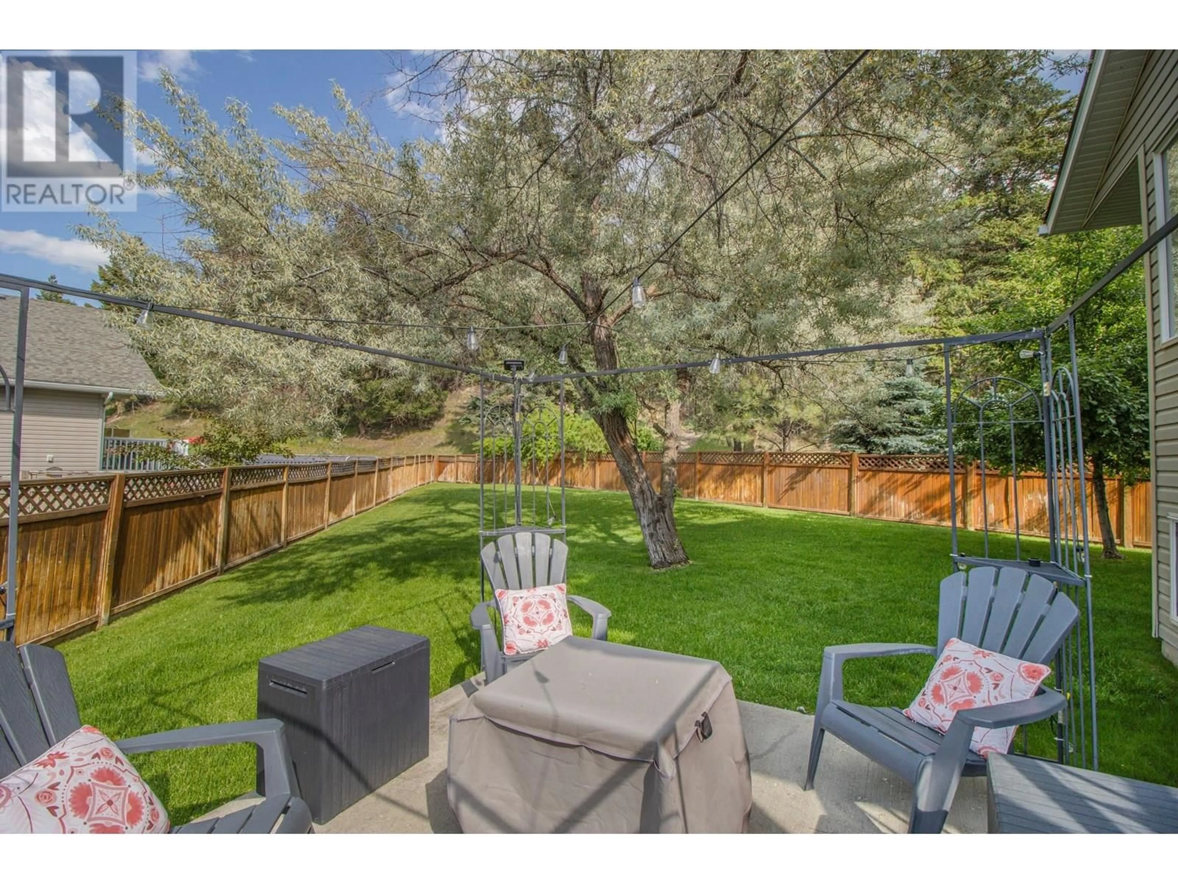 Patio, unknown for 2516b MCLEARY CRESCENT NORTH, Cranbrook British Columbia V1C6R7