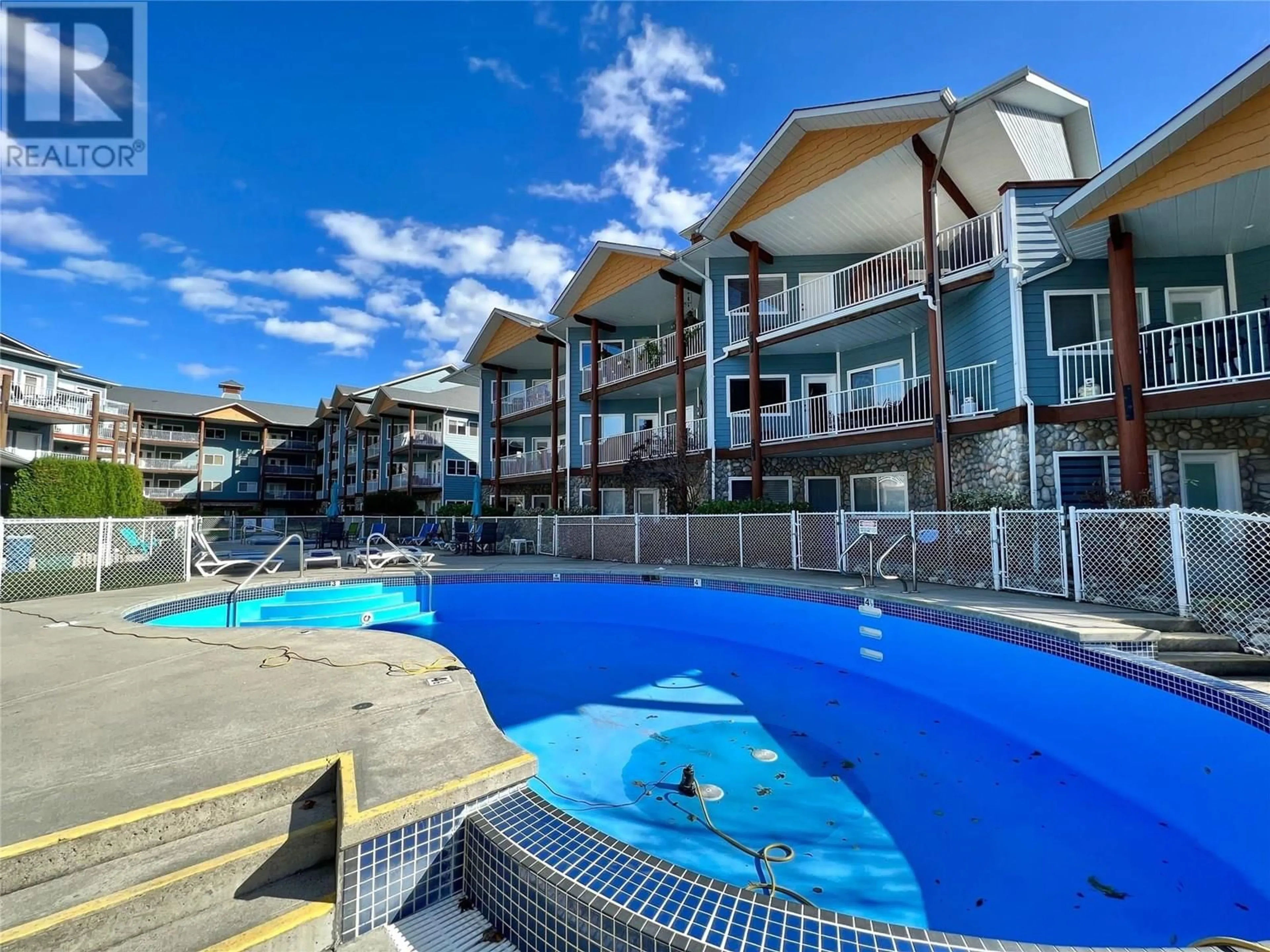 Pool for B304 - 1118 RIVERSIDE AVENUE, Sicamous British Columbia V0E2V1