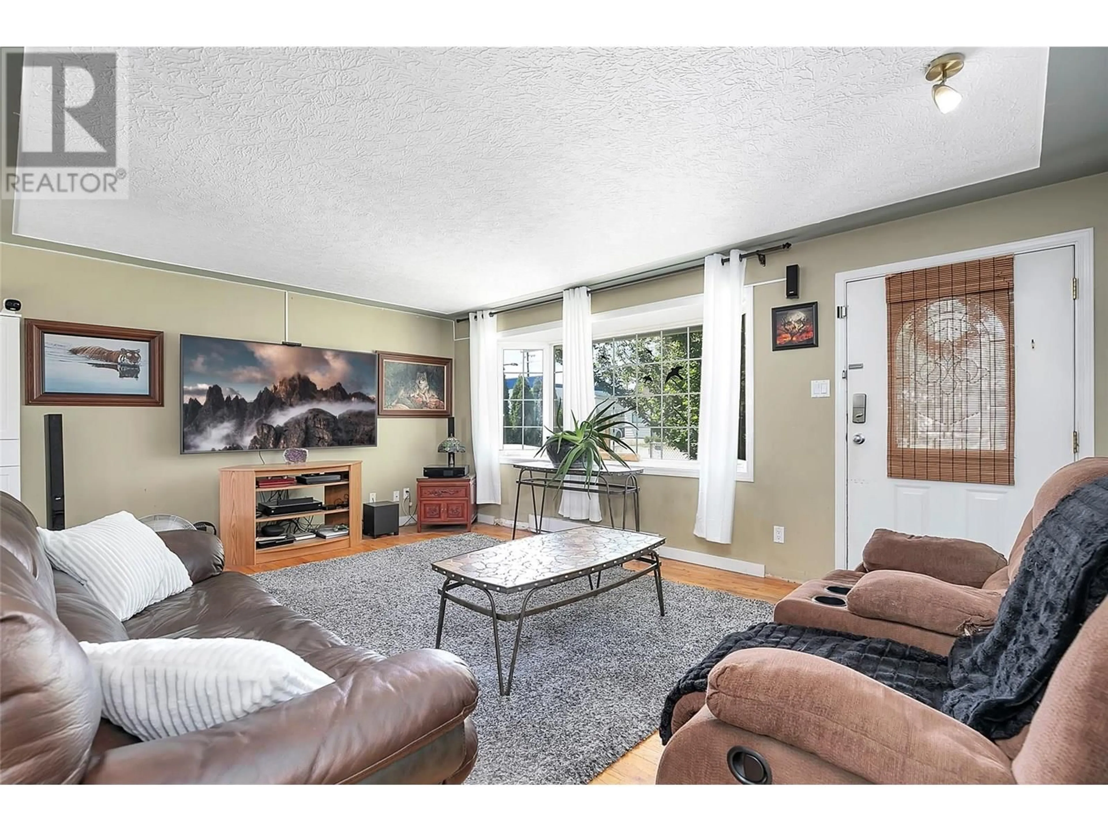 Living room with furniture, unknown for 155 SADLER ROAD, Kelowna British Columbia V1X2Y6