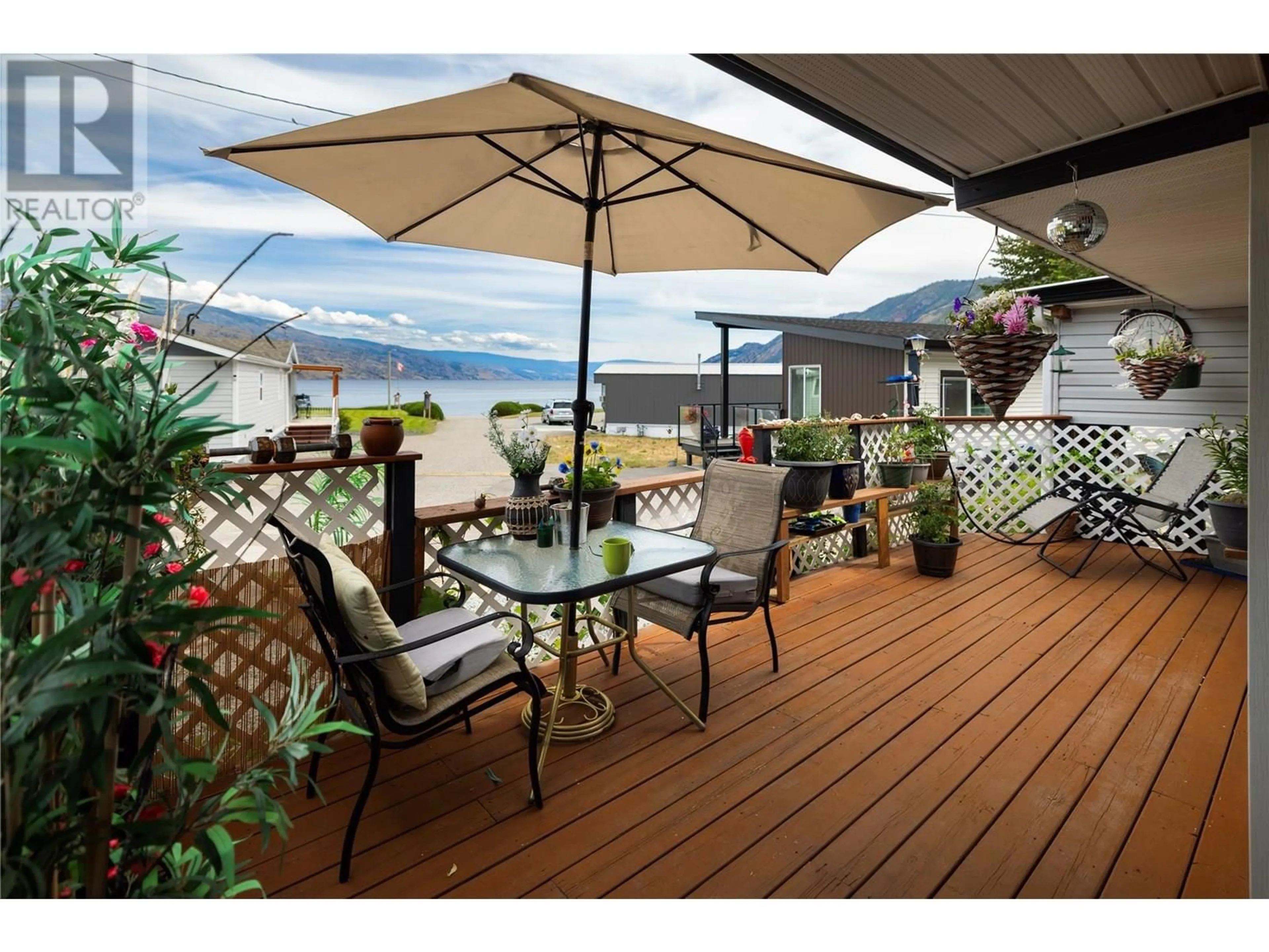 Patio, mountain view for 24 - 6711 HIGHWAY 97 HIGHWAY SOUTH, Peachland British Columbia V0H1X5