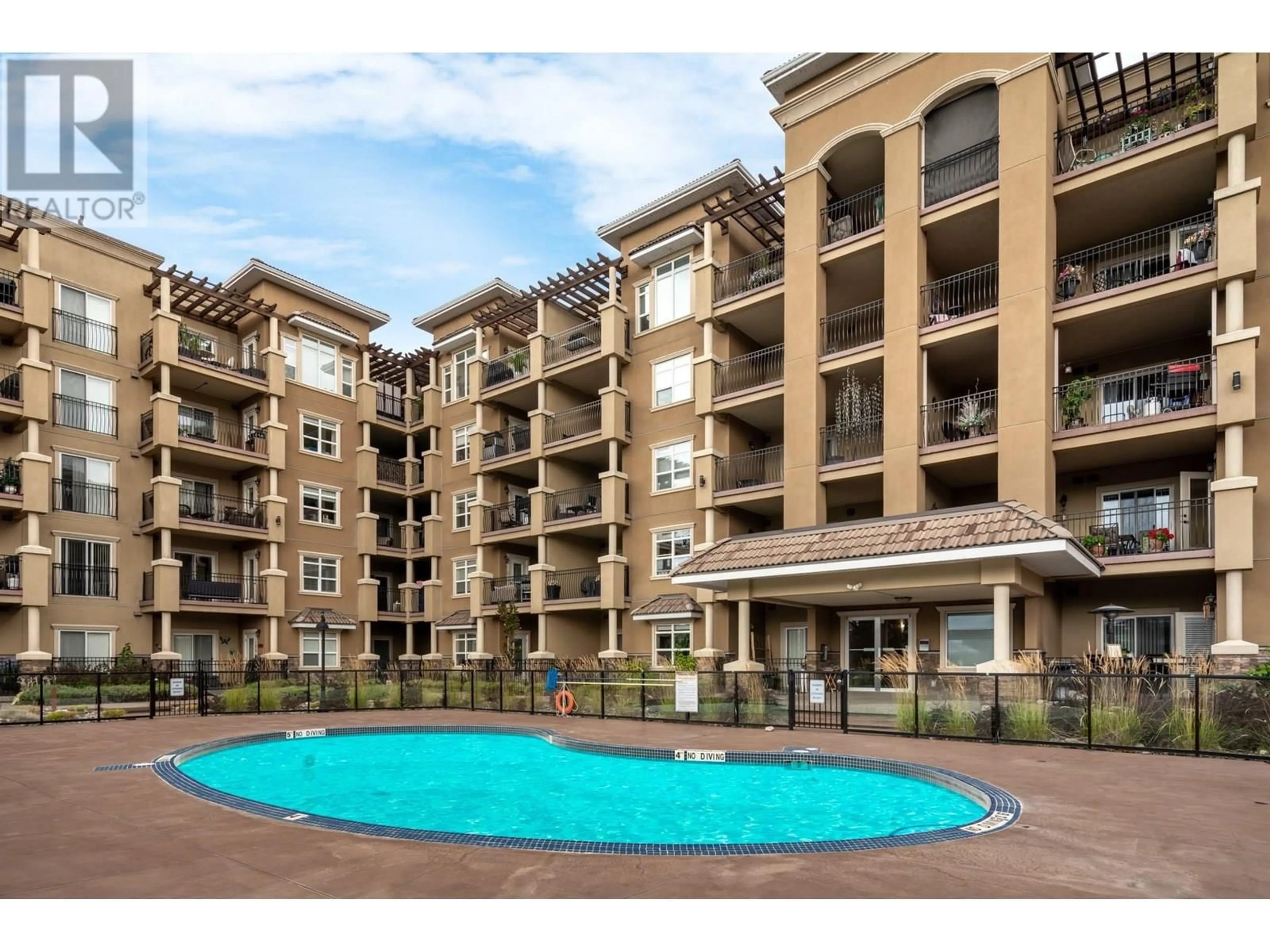 Pool for 519 - 2070 BOUCHERIE ROAD, West Kelowna British Columbia V4T3K9