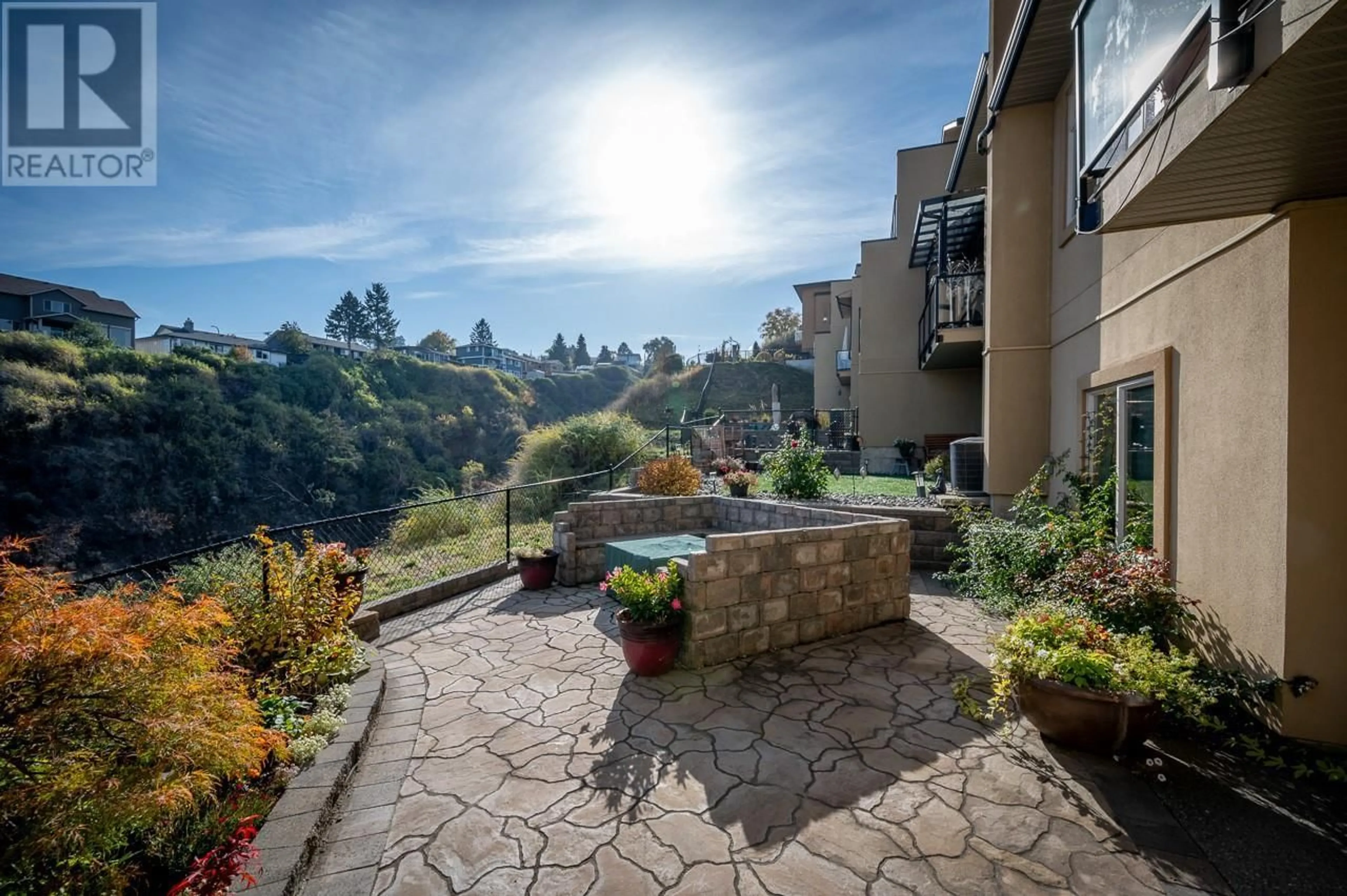 Patio, mountain view for 824 - 15 HUDSON'S BAY TRAIL, Kamloops British Columbia V2C6S6