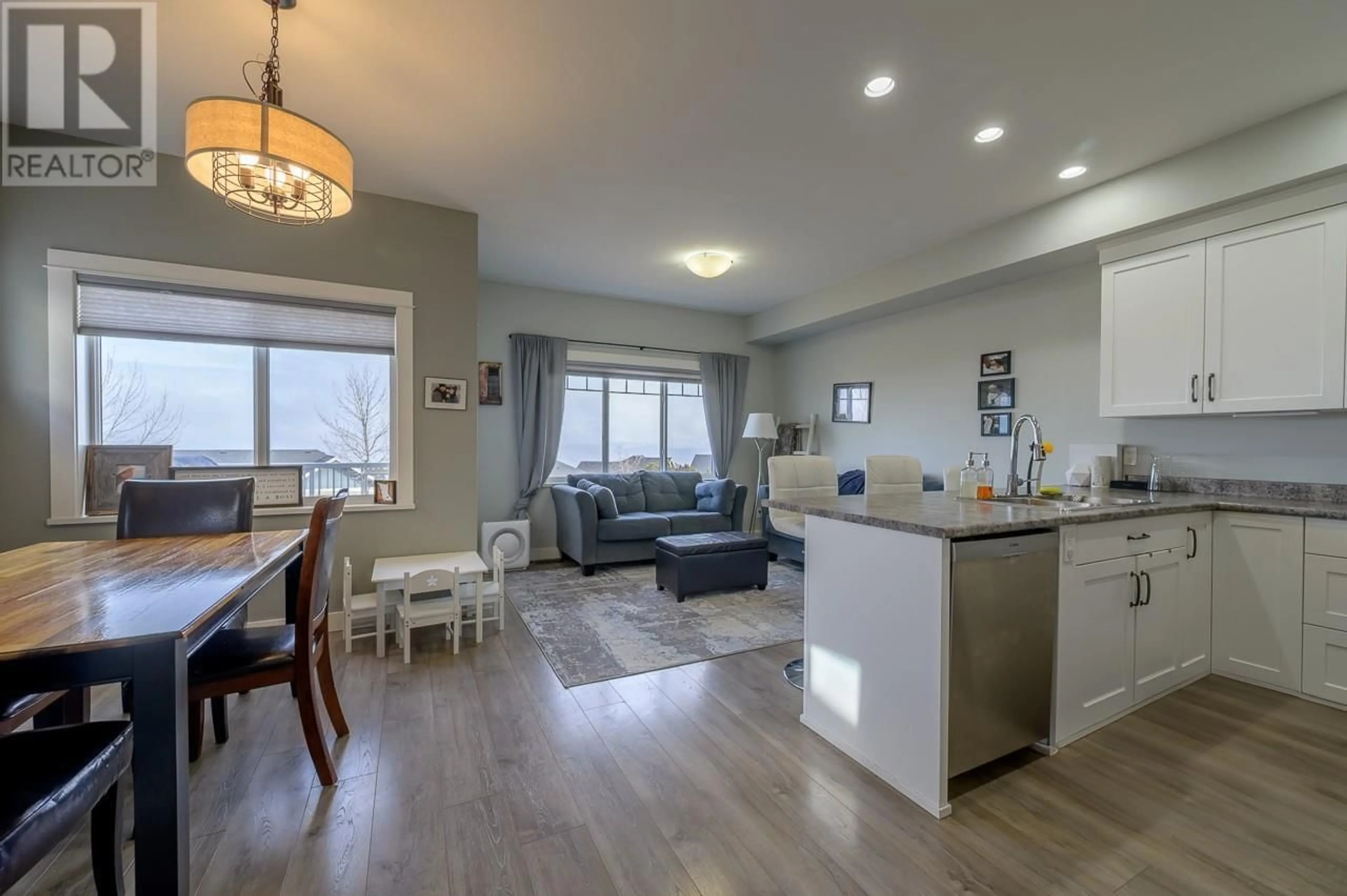Open concept kitchen, unknown for 116 - 1325 ABERDEEN DRIVE, Kamloops British Columbia V1S0C7