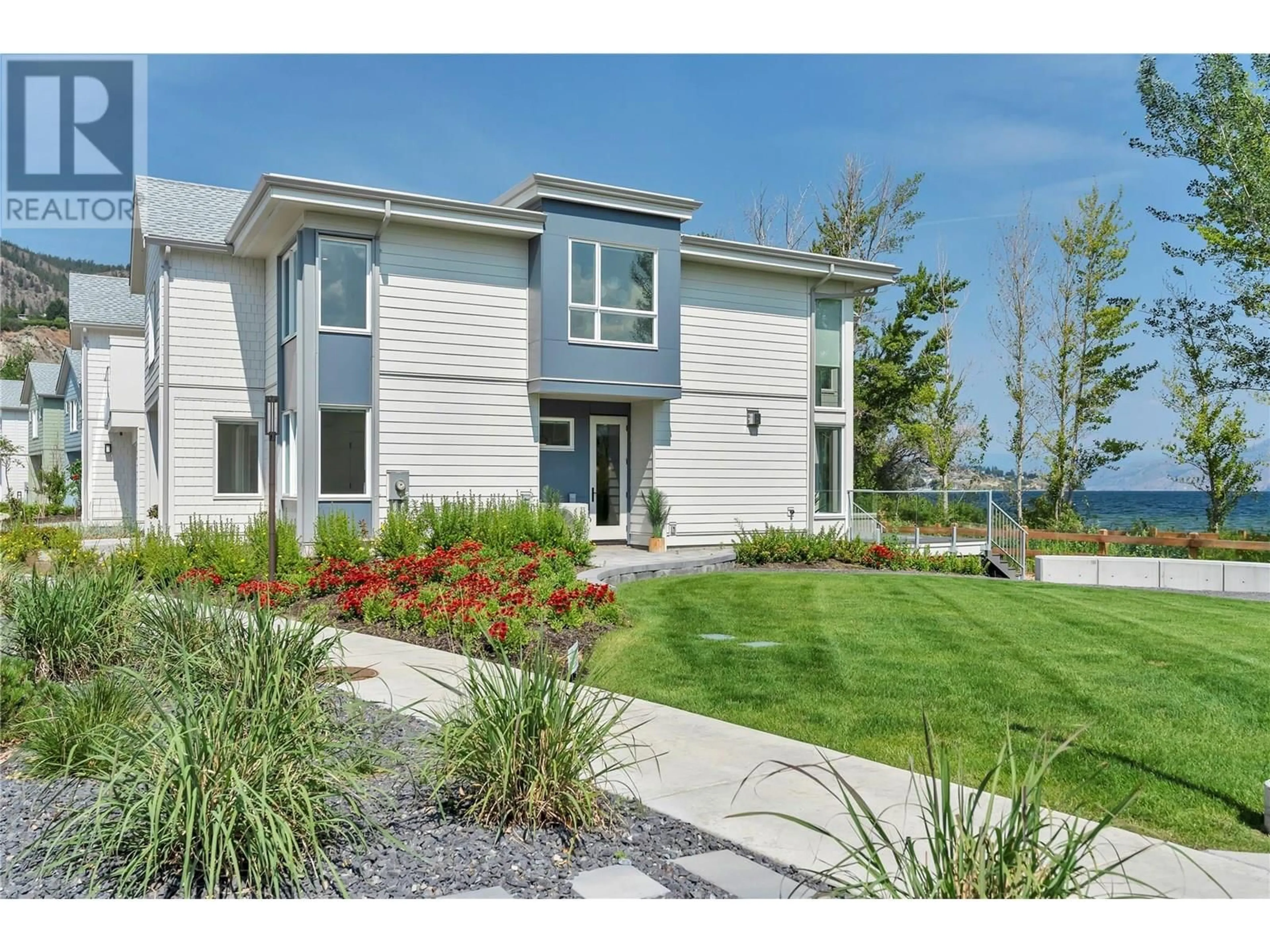 Home with vinyl exterior material, unknown for 3180 LANDRY CRESCENT, Summerland British Columbia V0H1Z9