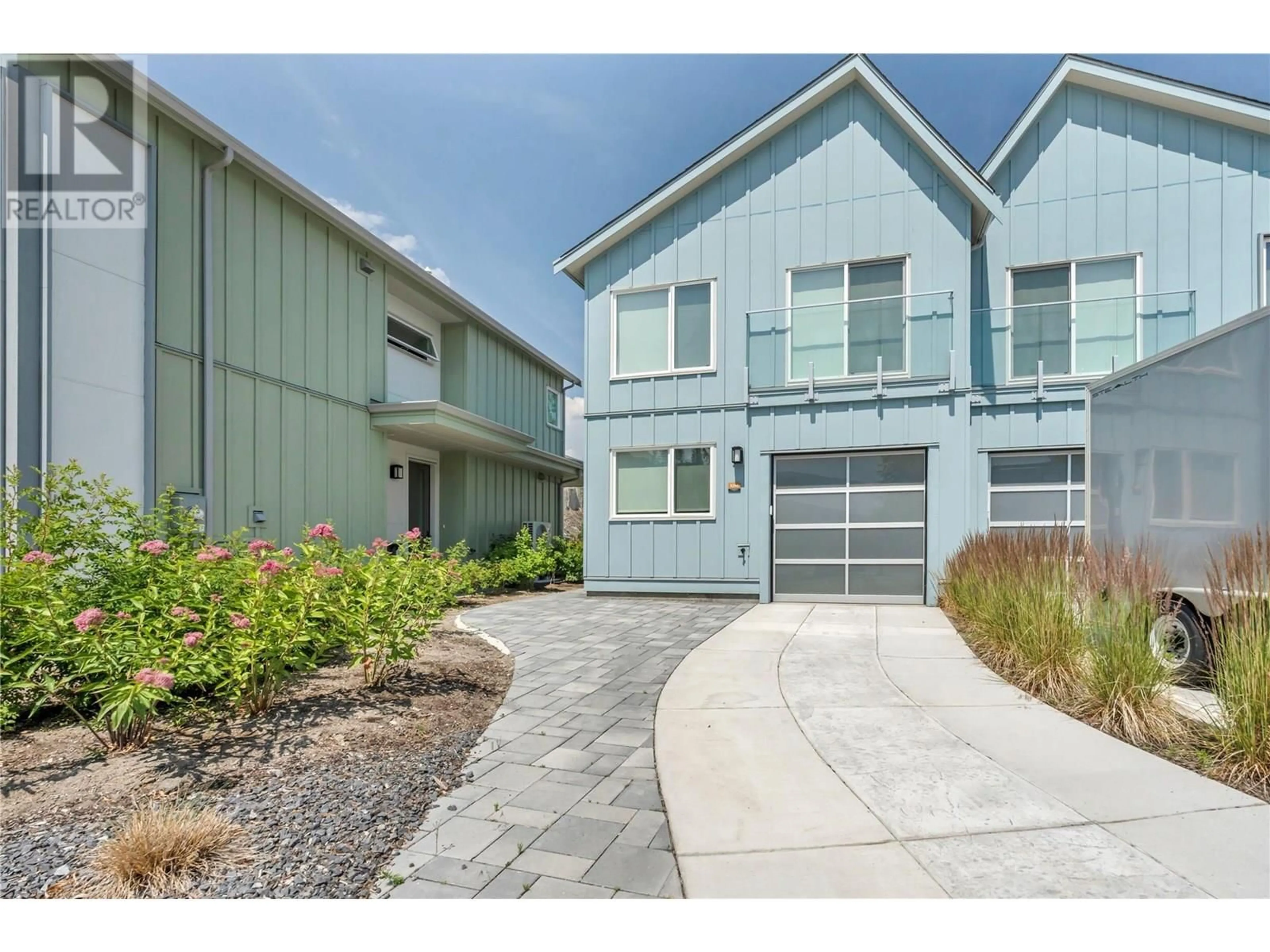 Home with vinyl exterior material, street for 3290 LANDRY CRESCENT, Summerland British Columbia V0H1Z9