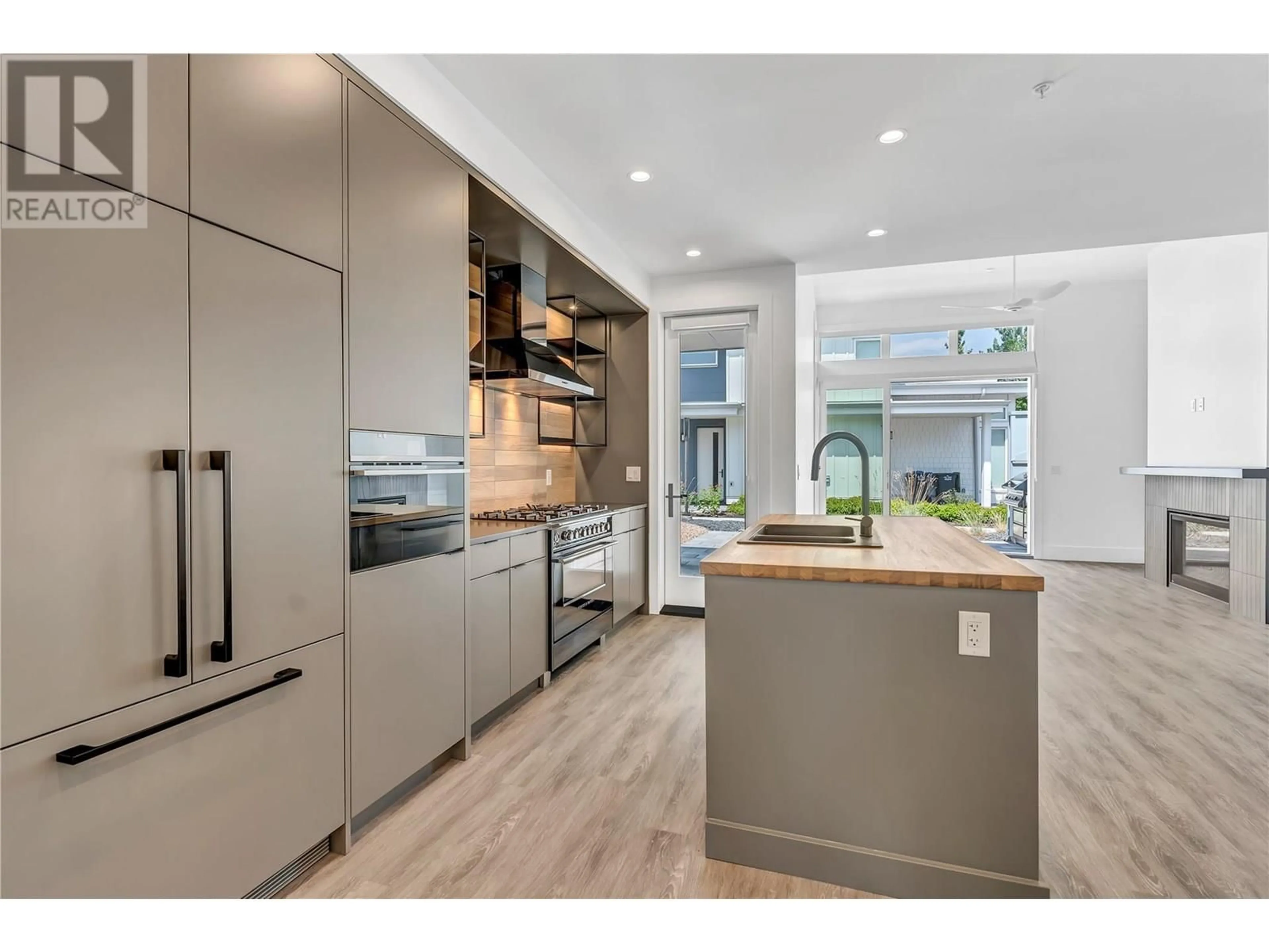 Open concept kitchen, unknown for 3290 LANDRY CRESCENT, Summerland British Columbia V0H1Z9