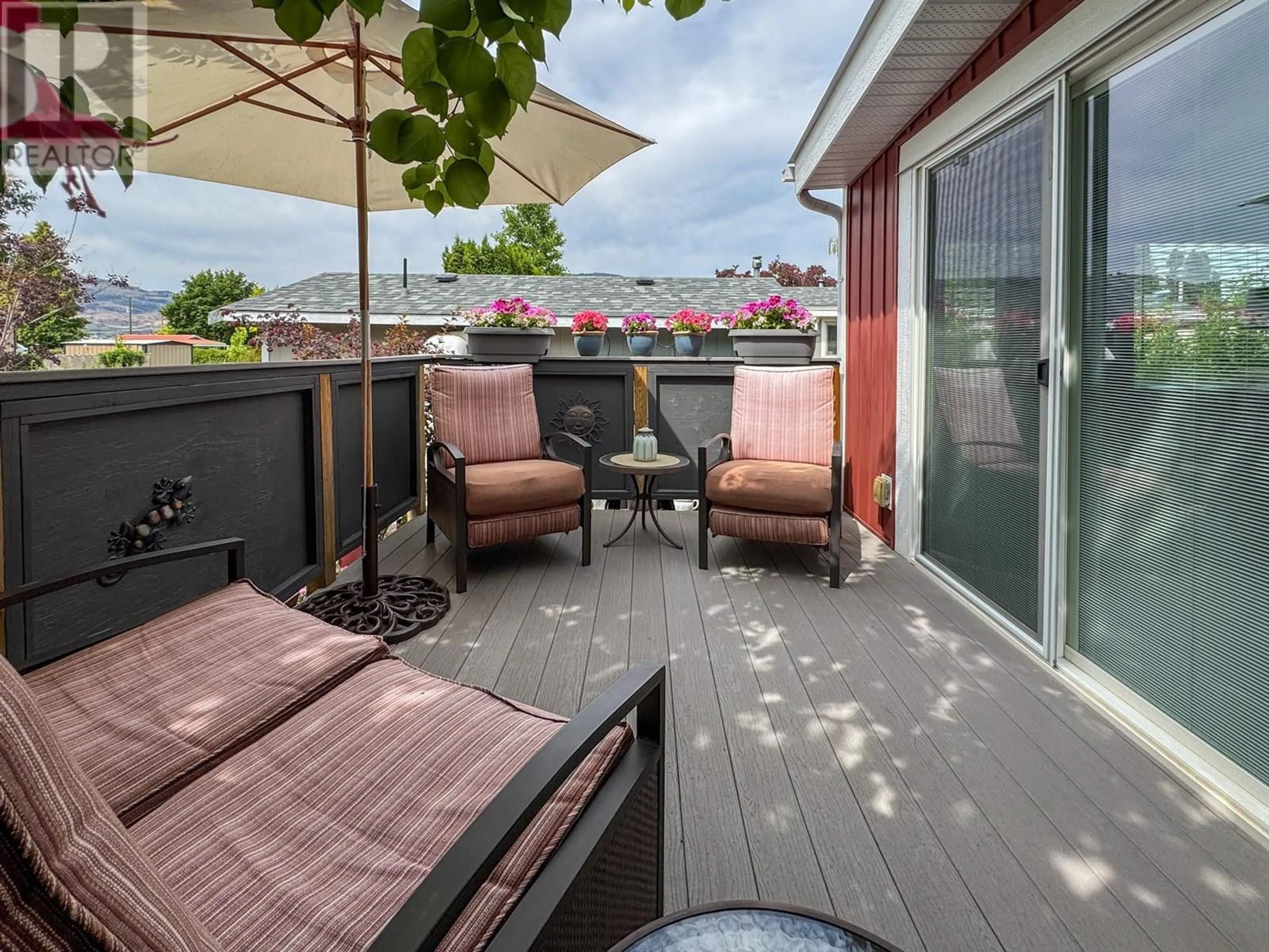 Patio, water/lake/river/ocean view for 8 - 4911 CEDAR LANE, Osoyoos British Columbia V0H1V3