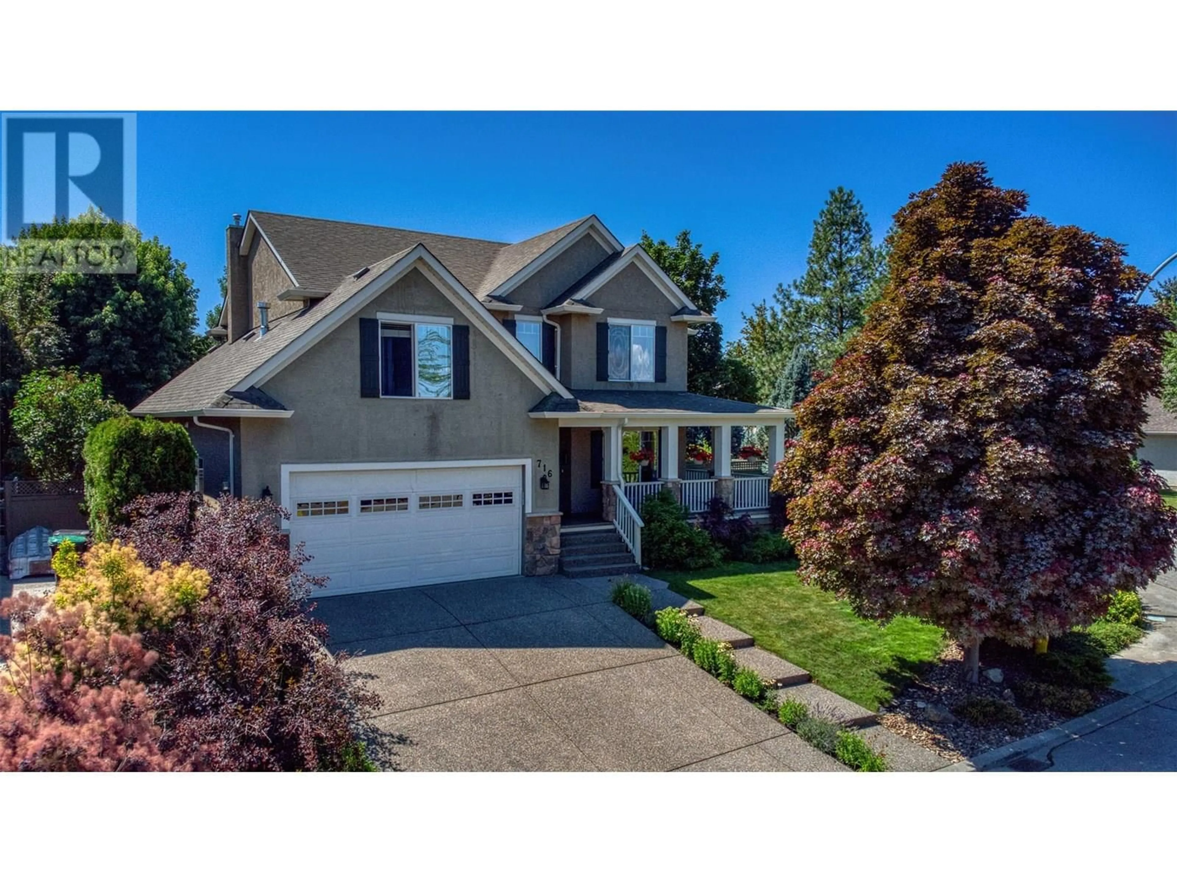 Home with vinyl exterior material, street for 716 CAVALIER COURT, Vernon British Columbia V1T9M6