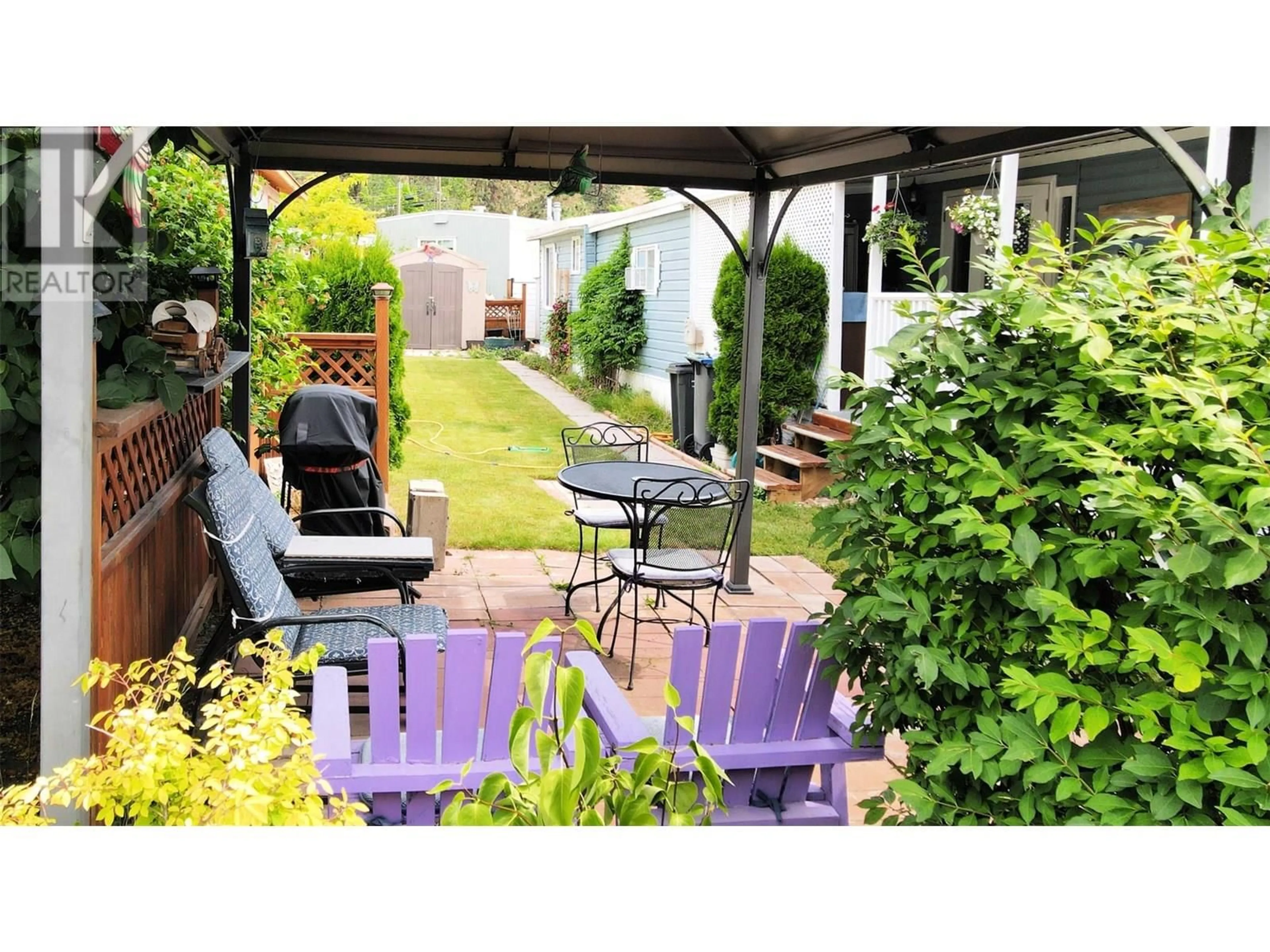 Patio, street for 16 - 6711 HWY 97S HIGHWAY, Peachland British Columbia V0H1X9