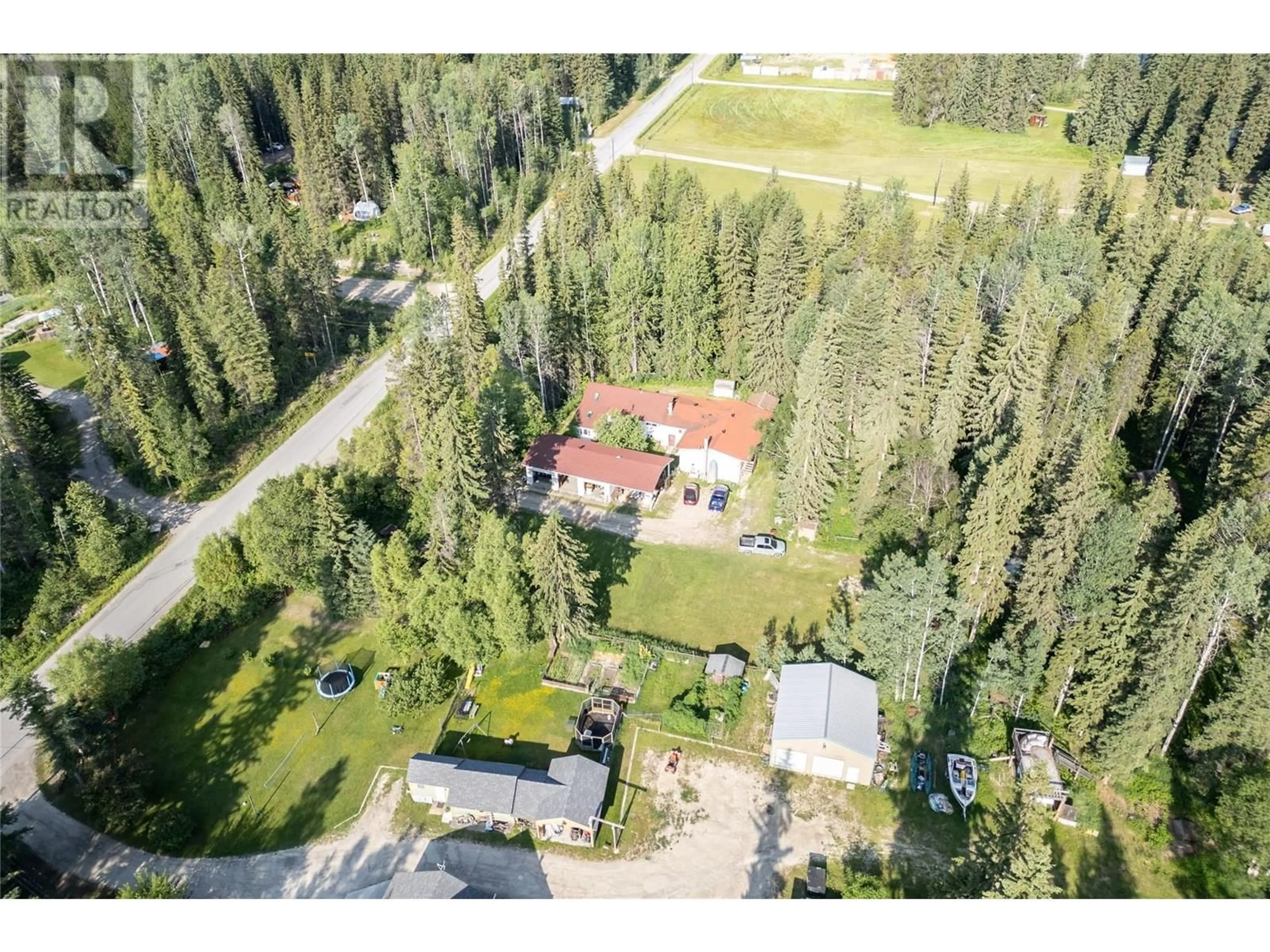 A pic from outside/outdoor area/front of a property/back of a property/a pic from drone, unknown for 1691 OBERG JOHNSON ROAD, Golden British Columbia V0A1H1