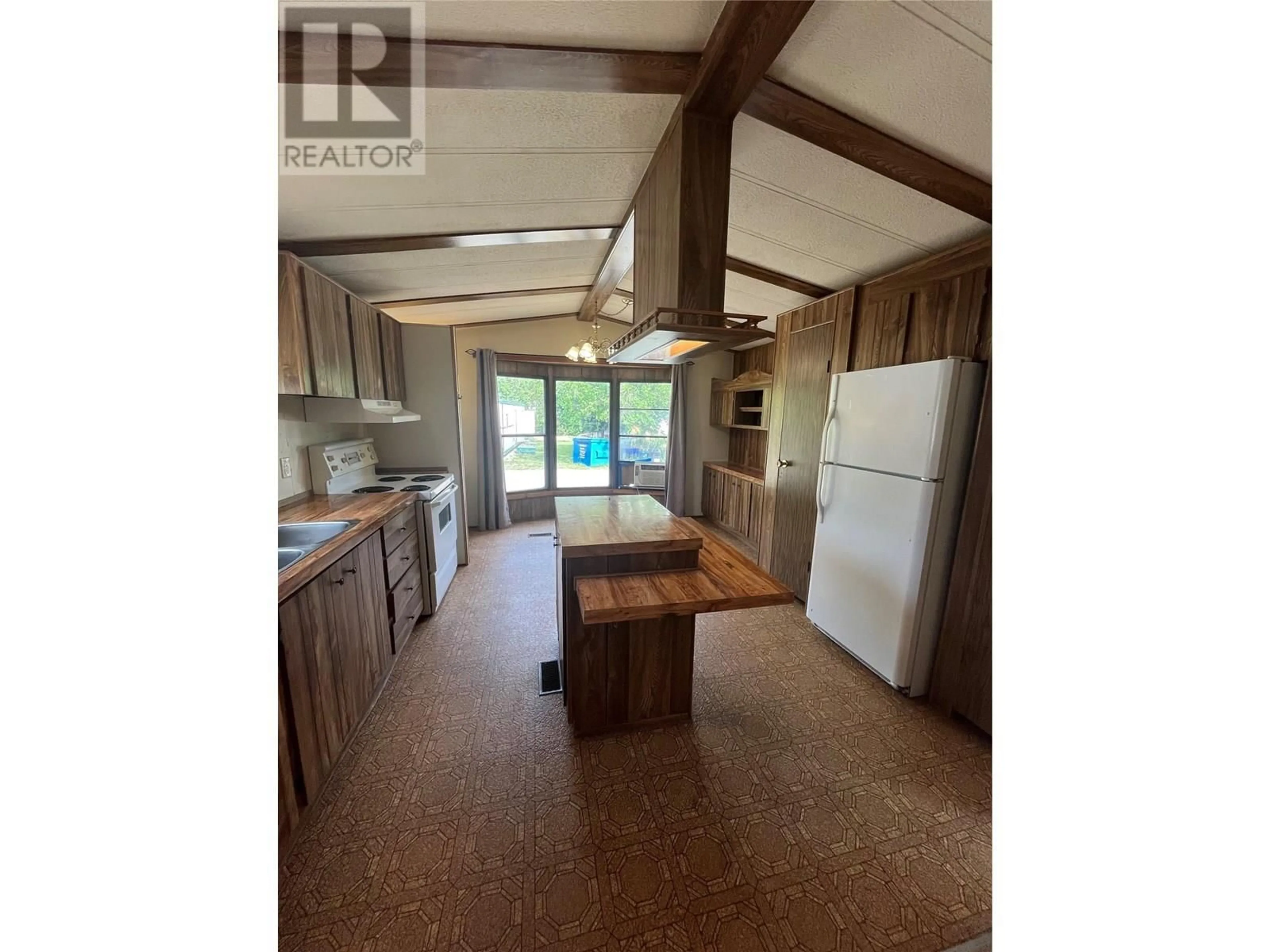 Open concept kitchen, unknown for 2 - 4232 ELDON FRONTAGE ROAD, Tappen British Columbia V0E2X0