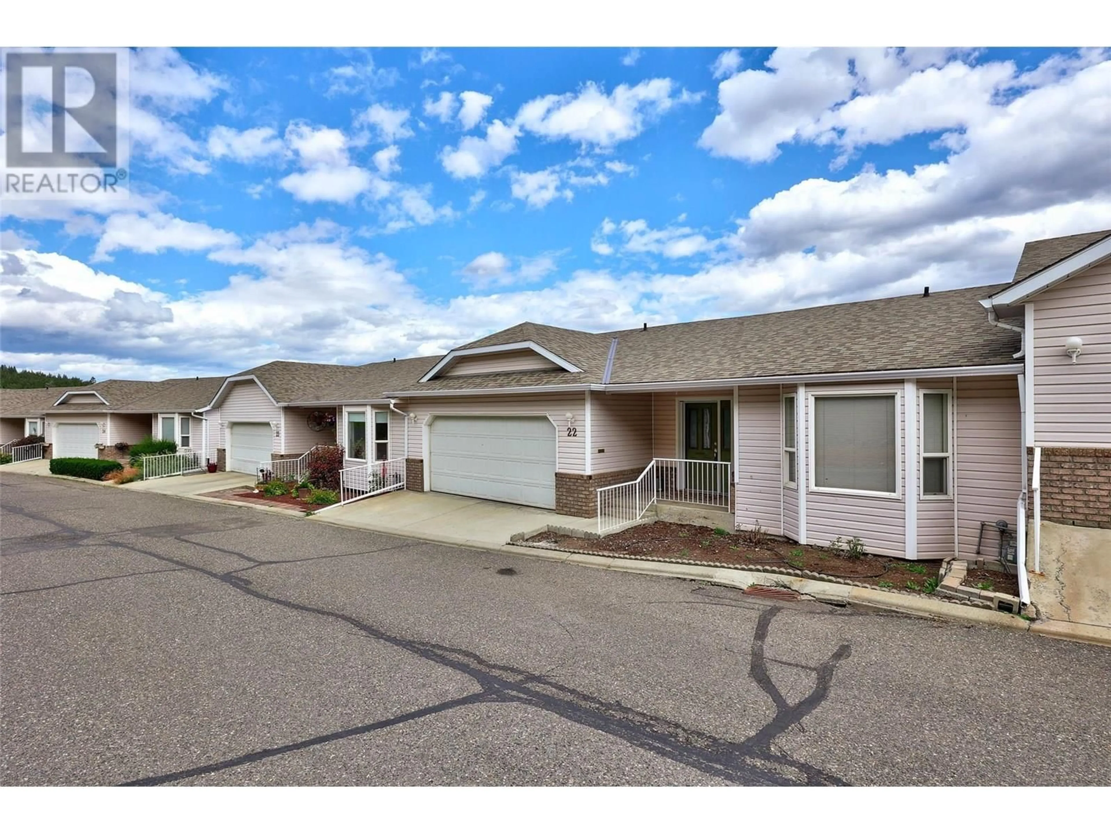 Unknown for 22 - 2022 PACIFIC WAY, Kamloops British Columbia V1S1T1