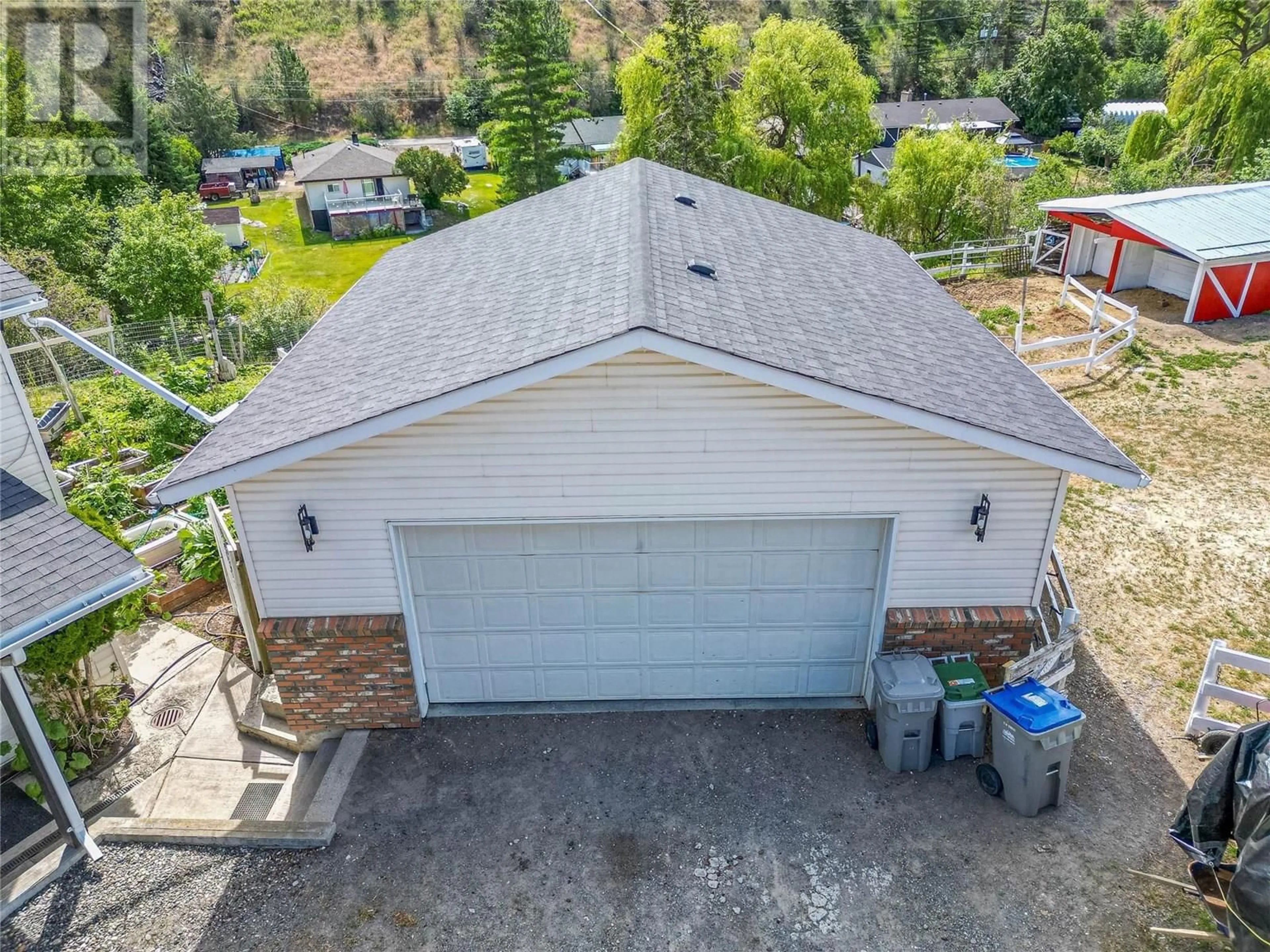 A pic from outside/outdoor area/front of a property/back of a property/a pic from drone, unknown for 7196 BLACKWELL ROAD, Kamloops British Columbia V2C6V8