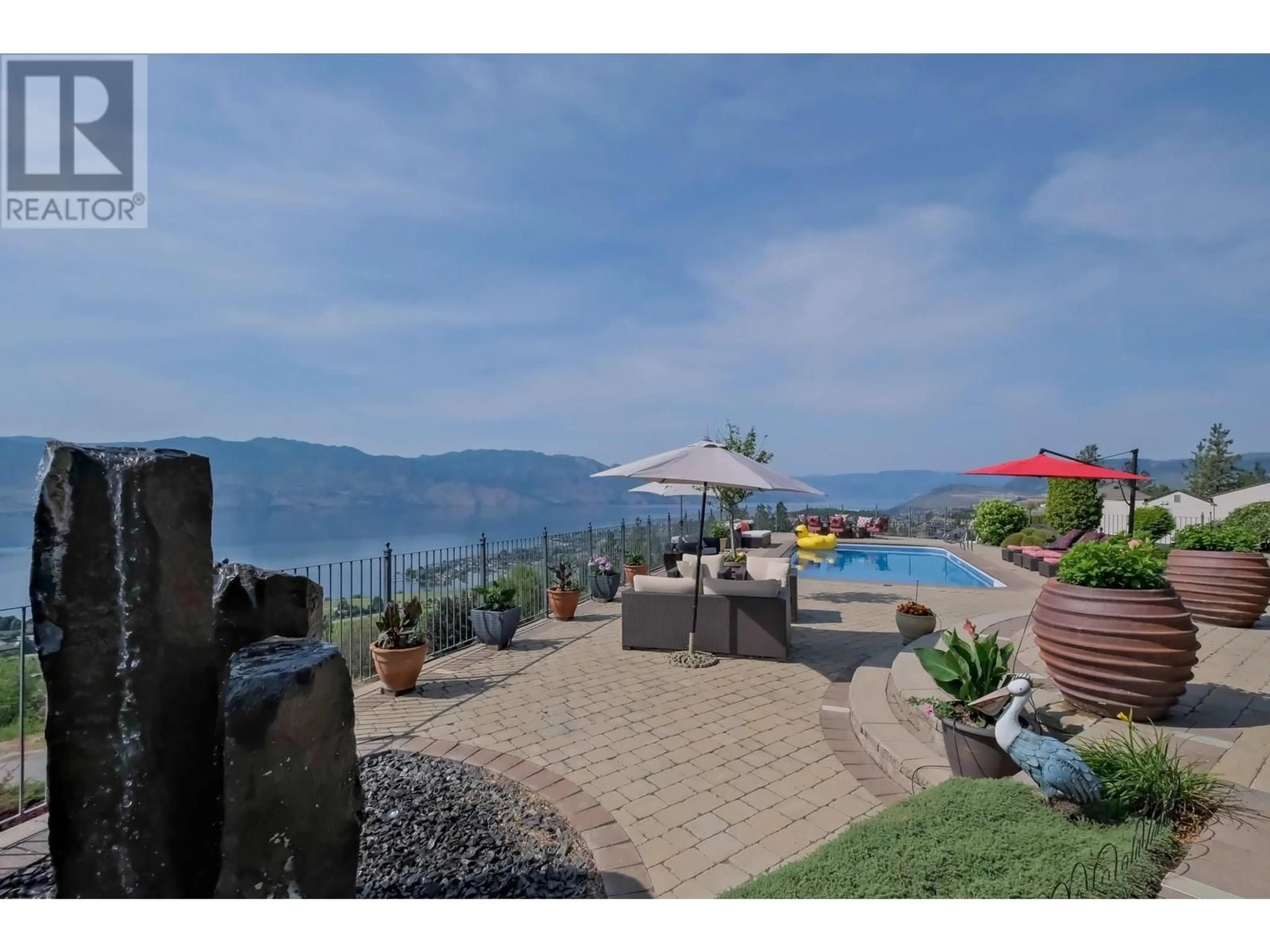 Patio, water/lake/river/ocean view for 1260 TIMOTHY PLACE, Kelowna British Columbia V1Z3N2