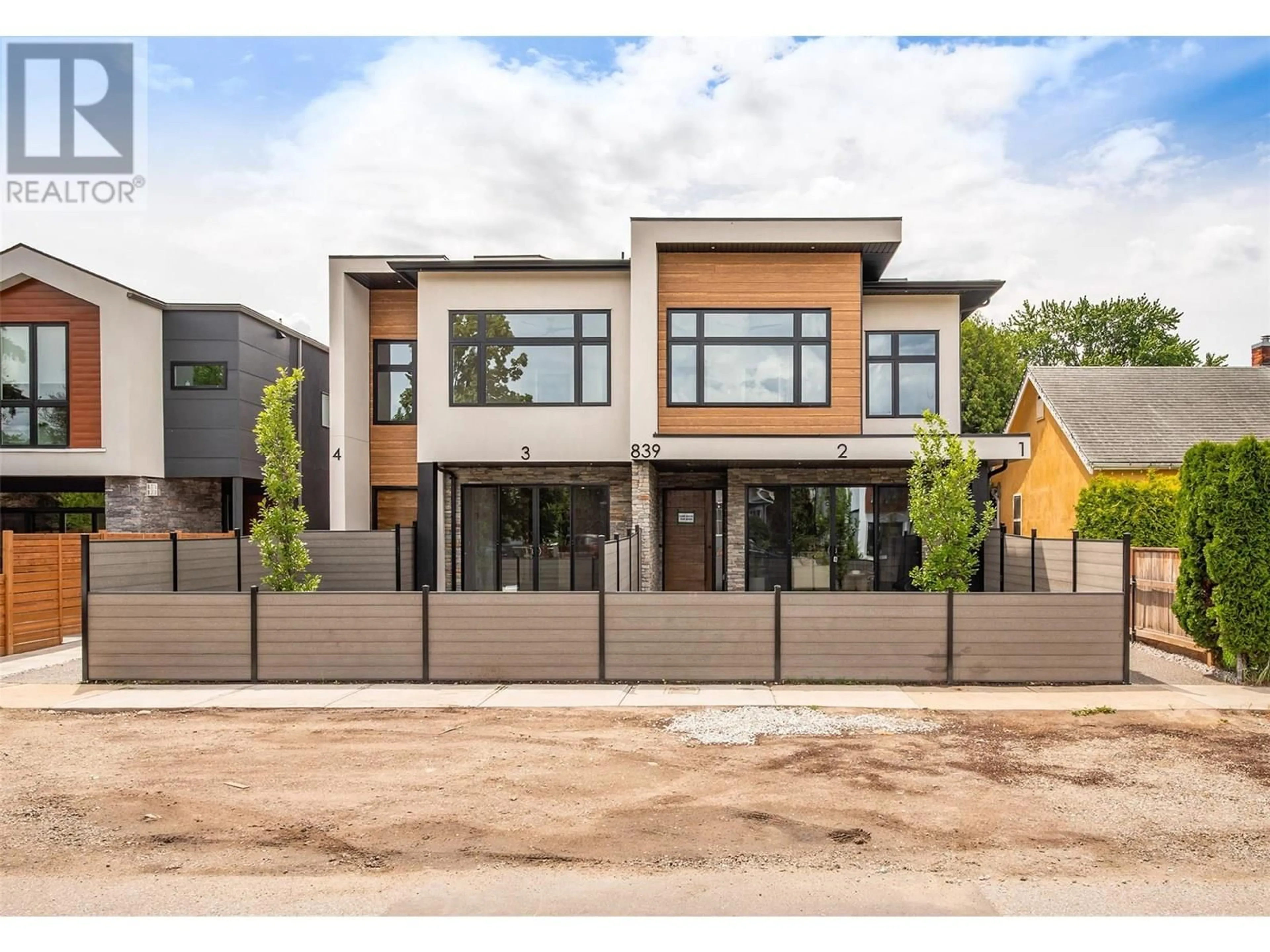 Home with brick exterior material, street for 3 - 839 LAWSON AVENUE, Kelowna British Columbia V1Y6S9
