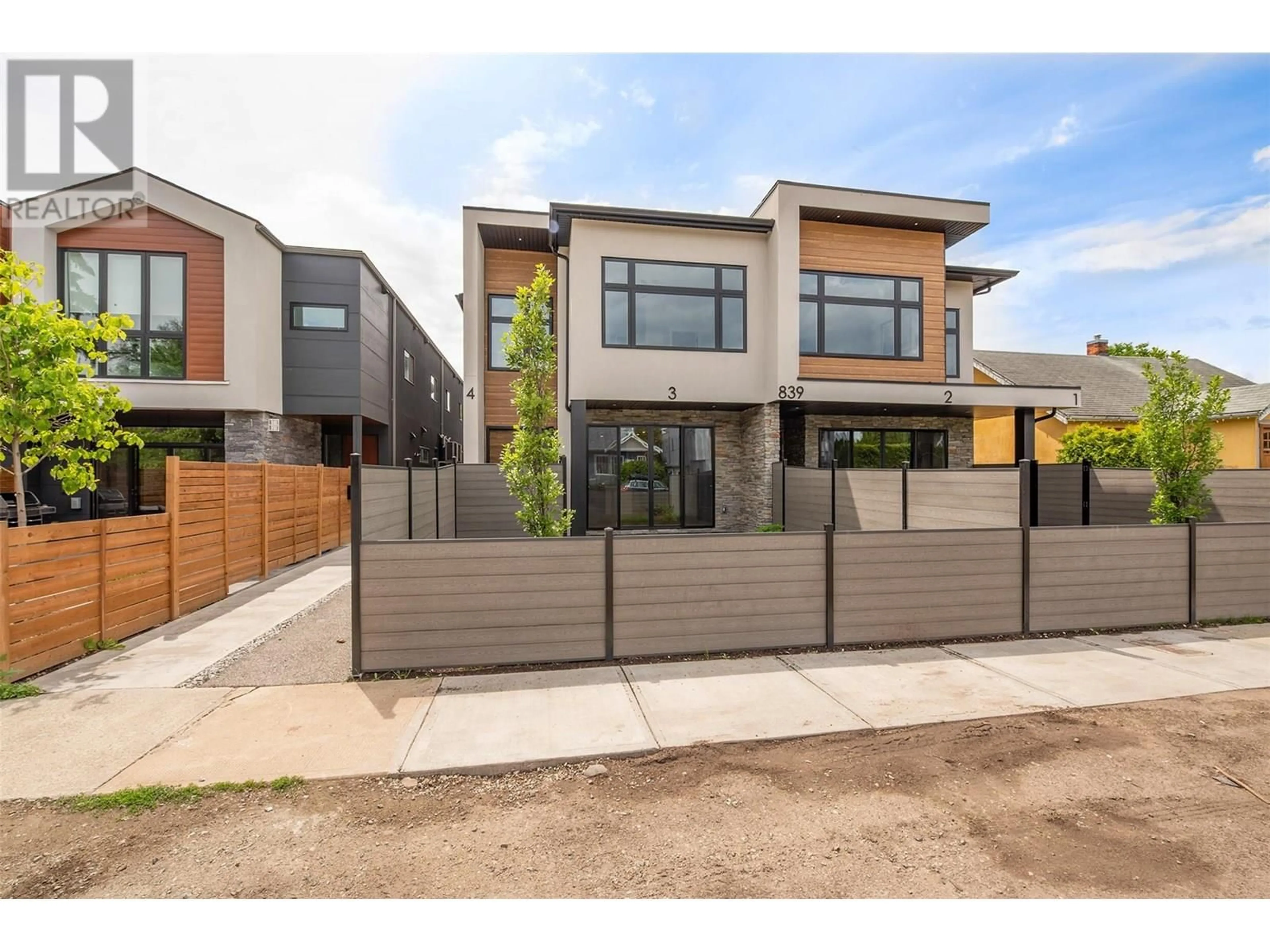 Home with brick exterior material, street for 3 - 839 LAWSON AVENUE, Kelowna British Columbia V1Y6S9