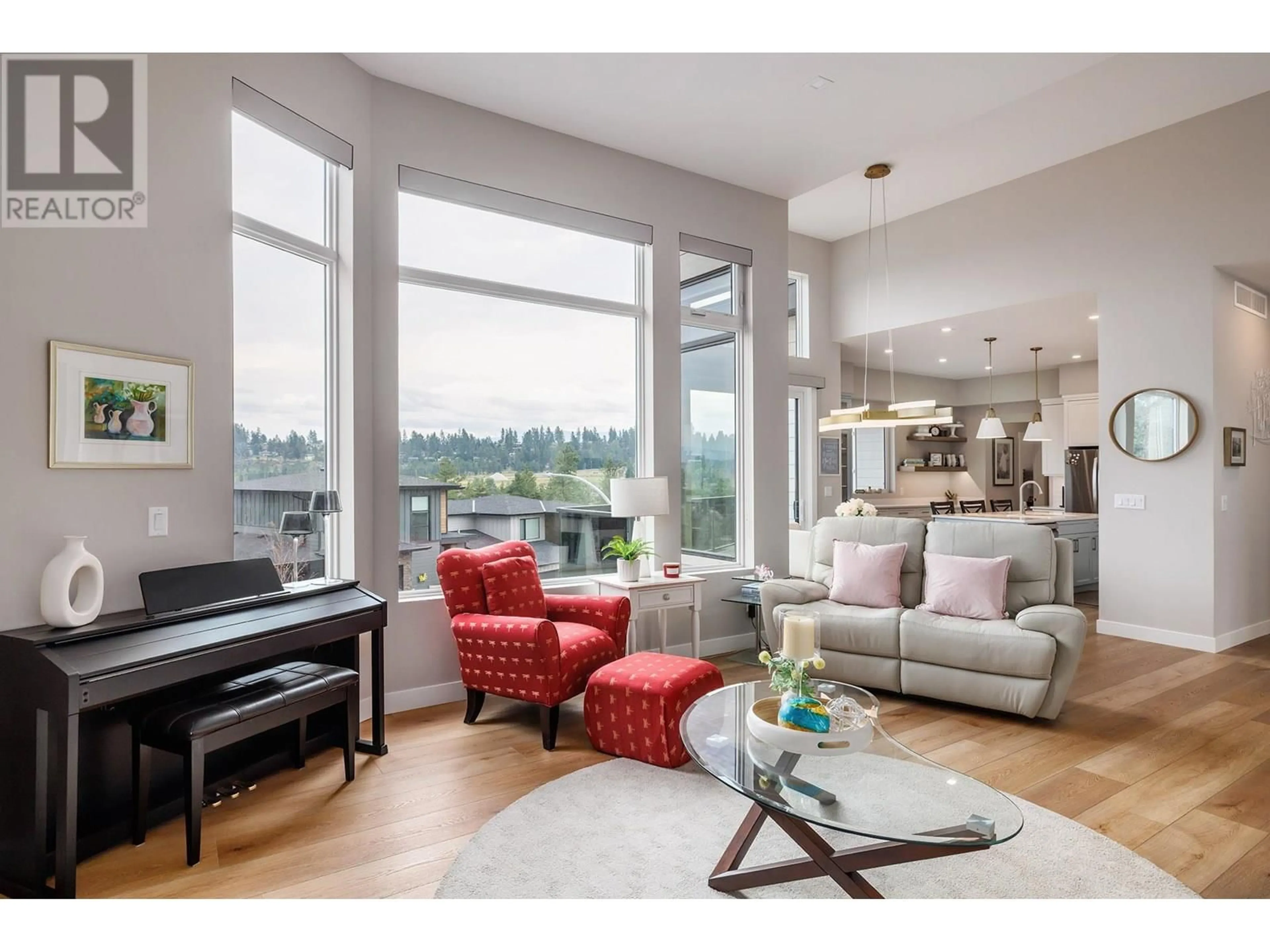 Living room with furniture, unknown for 26 - 830 WESTVIEW WAY, West Kelowna British Columbia V1Z3Z3