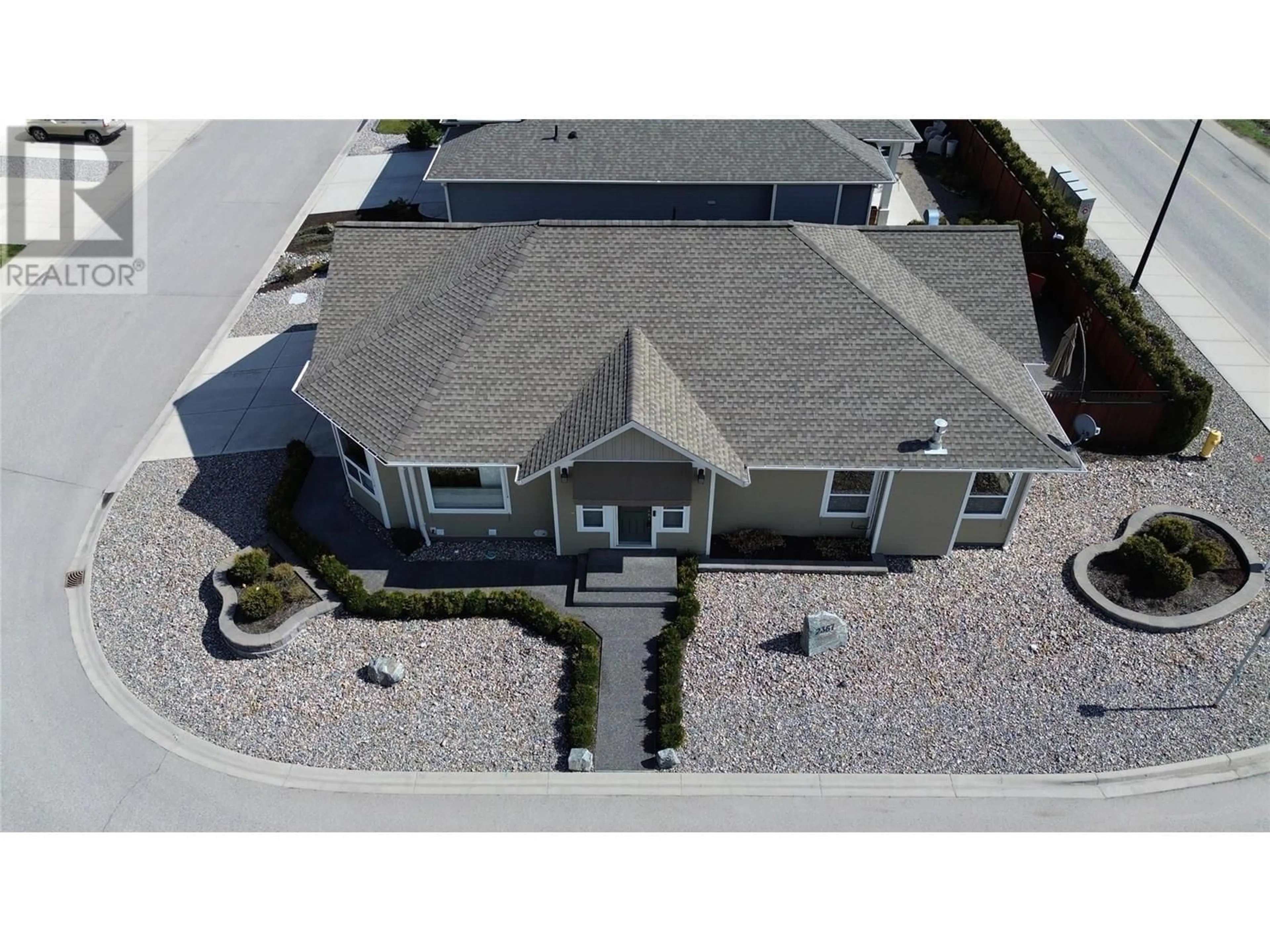 Home with vinyl exterior material, unknown for 2367 OGLOW DRIVE, Armstrong British Columbia V4Y0V9