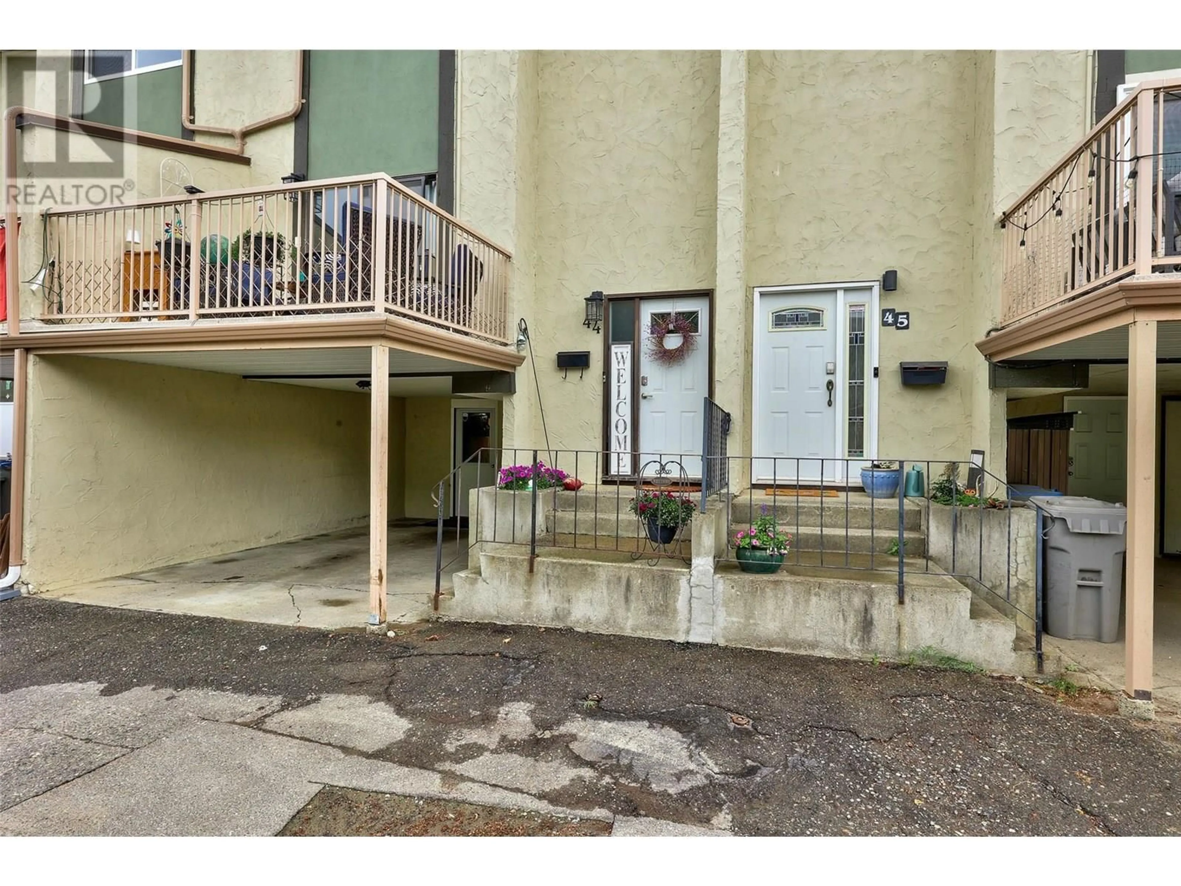 Unknown for 44 - 1469 SPRINGHILL DRIVE, Kamloops British Columbia V2E1H5